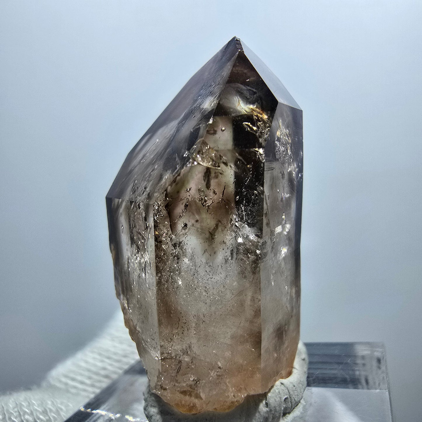 Enhydro Phantom Smoky Quartz Scepter, 2x Bubble Goboboseb, Namibia 33*19*17mm