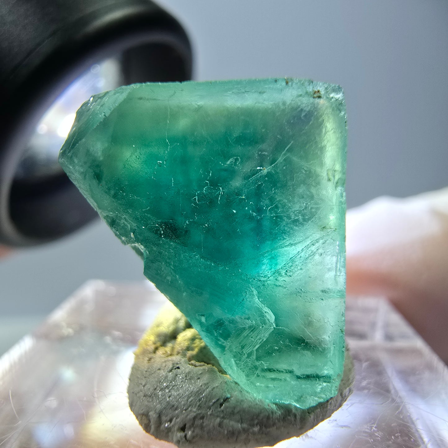 Klarer Phantom Fluorit Würfel parkettiert, grün Okorusu, Namibia 15*14*13mm