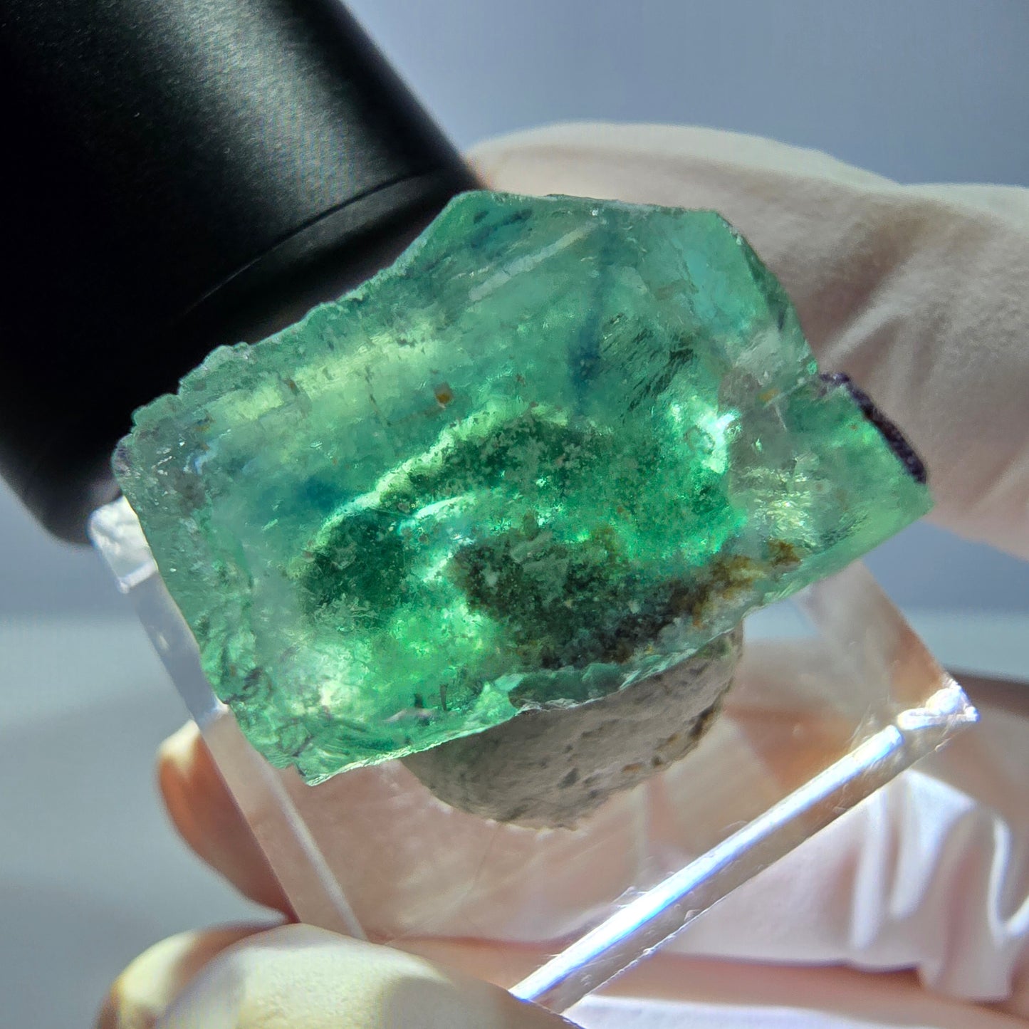 Cube de fluorite fantôme transparente parquetée, vert Okorusu, Namibie 19 x 19 x 15 mm