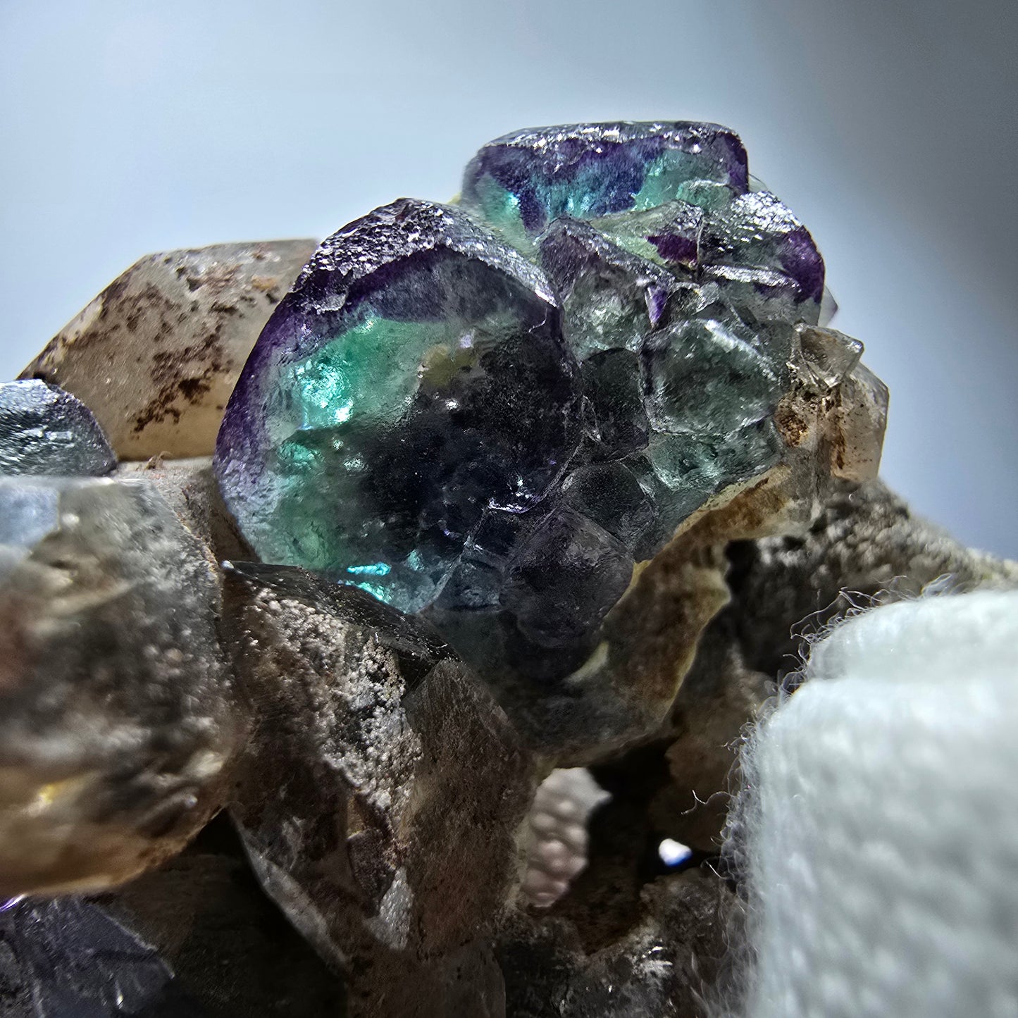 Phantom Fluorit Würfel, Rauchquarz, Hyalit Stufe Erongo, Namibia 48*36*21mm