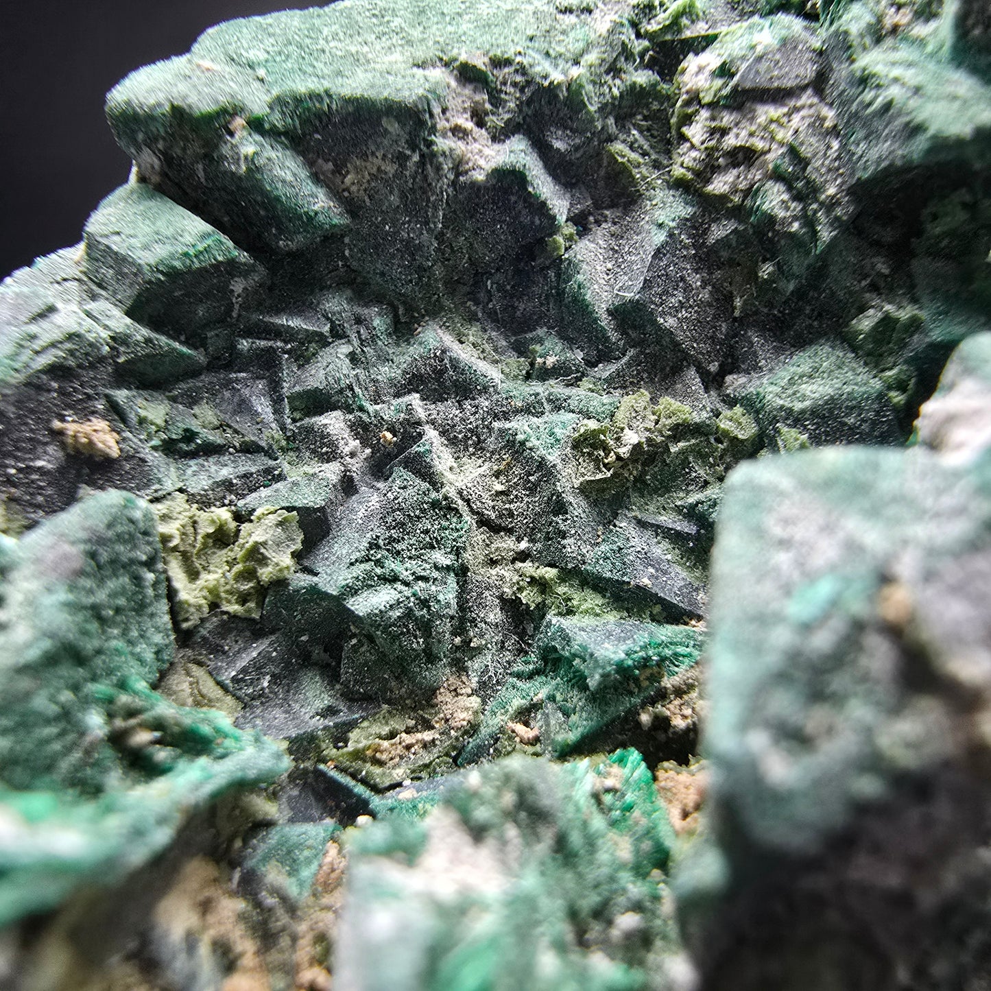 Seltene Malachit, Quarz Stufe Kaokoveld, Namibia 56*38*17mm Mineraliensammlung