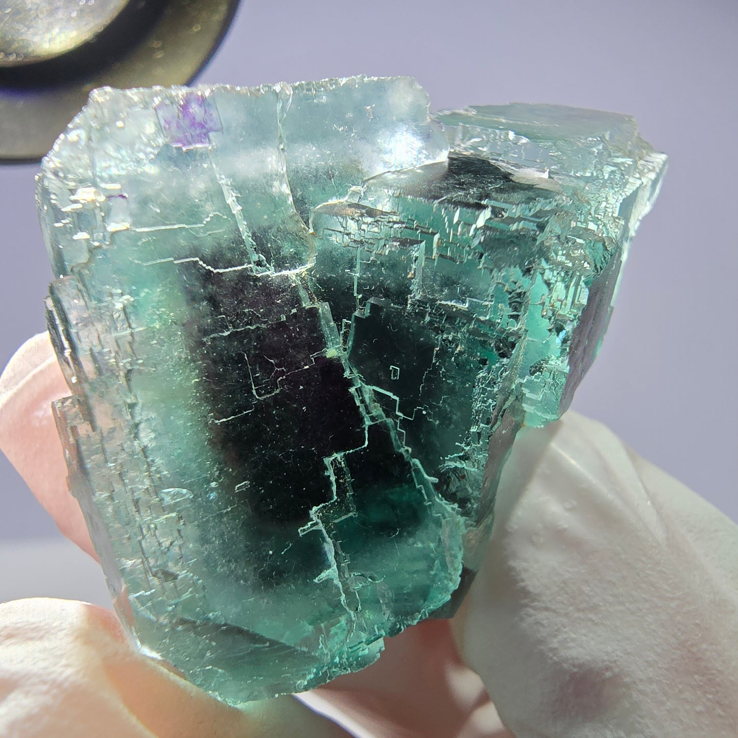Spécimen de cube de fluorite fantôme parqueté vert violet Okorusu, Namibie 40*29*21mm