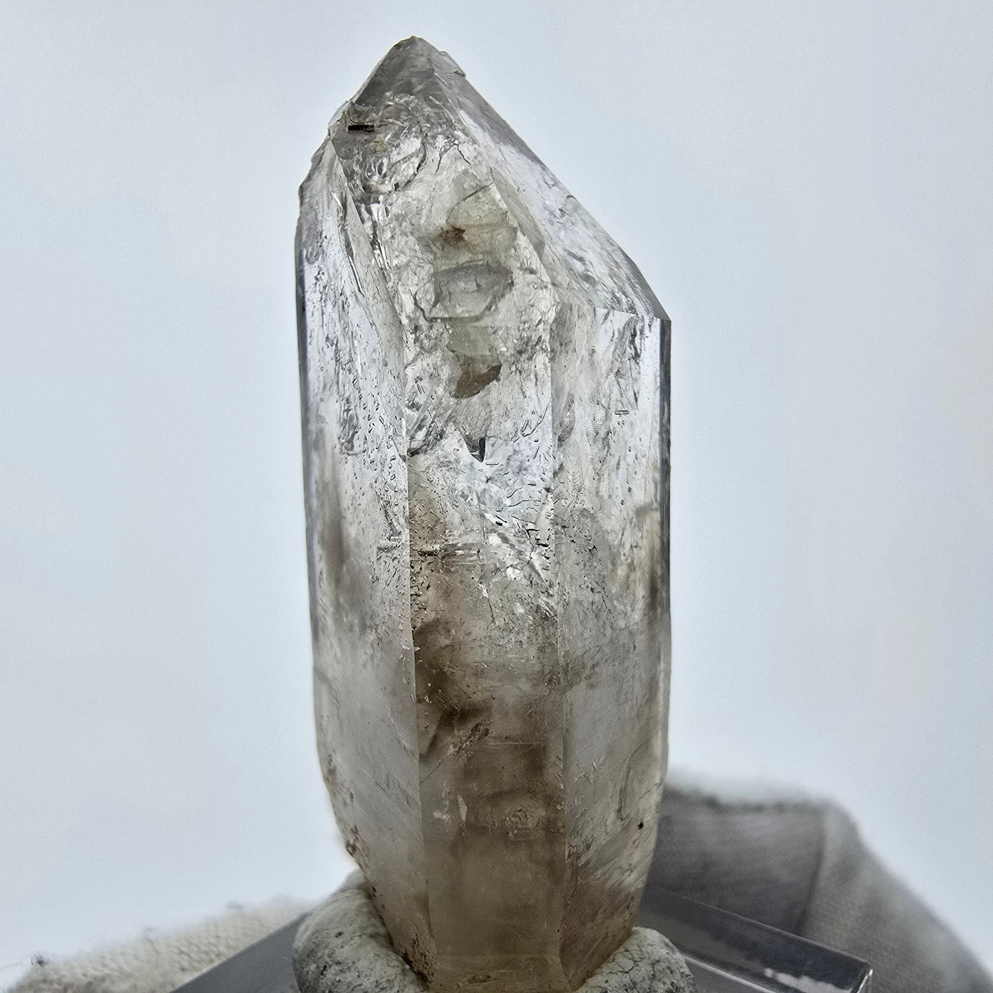 Enhydro Phantom Smoky Quartz Point 3x Bubble Goboboseb, Namibie 50*21*19mm