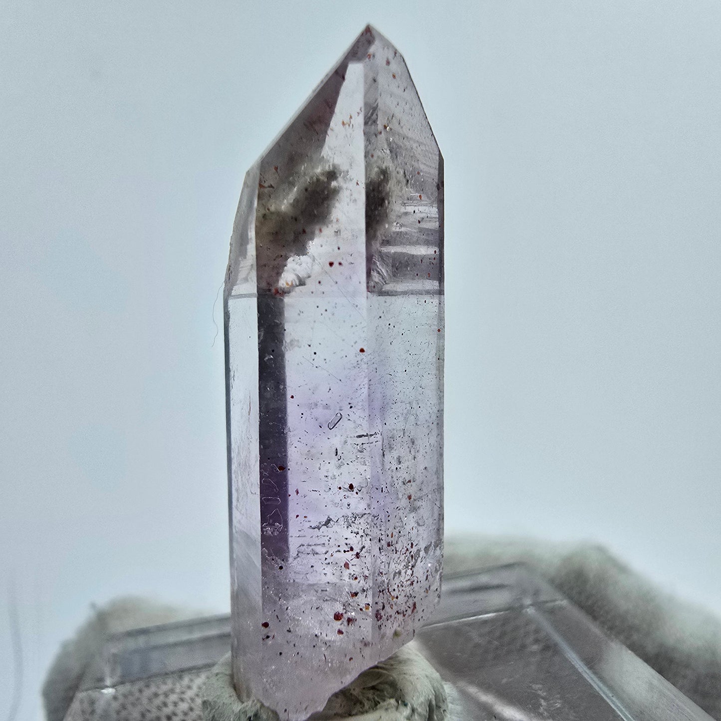 Harlekin Phantom Amethyst Kristall Goboboseb, Namibia 32*10*9mm Sammlung