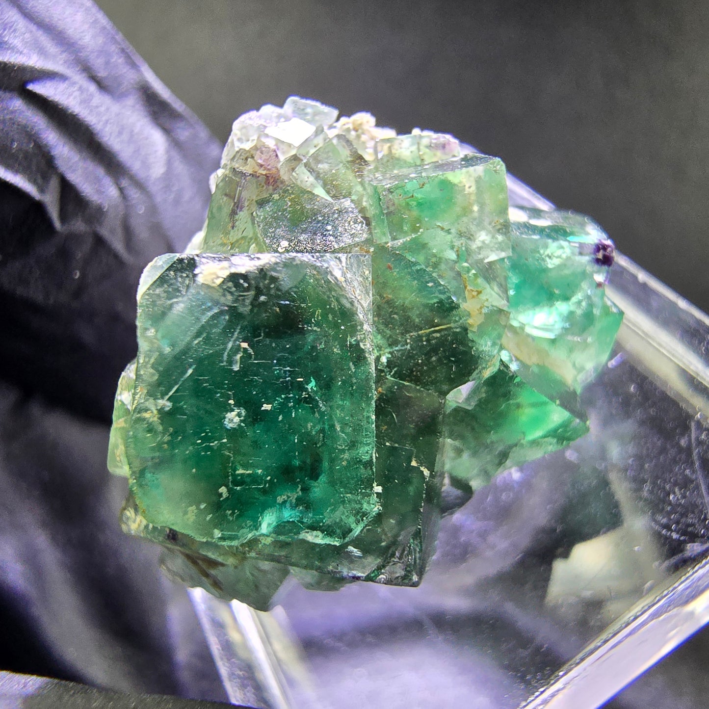 Sehr klare Phantom Fluorit XX Würfel Stufe grün 25*18*15mm aus Okorusu, Namibia