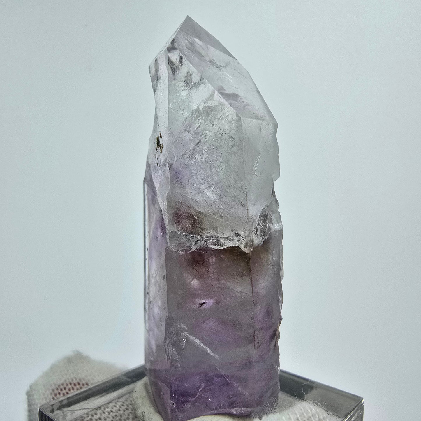 Phantom Amethyst Prehnit Hämatit Kristall Streep Mine Gobobo. Namibia 48*19*14mm