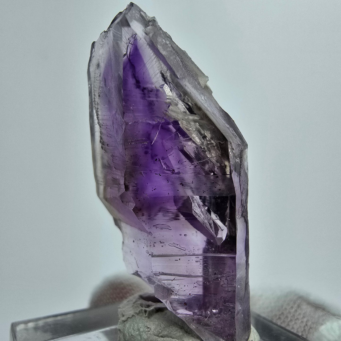 Phantom Amethyst Fenster Zepter Kristall Goboboseb, Namibia 37*16*16mm Sammlung