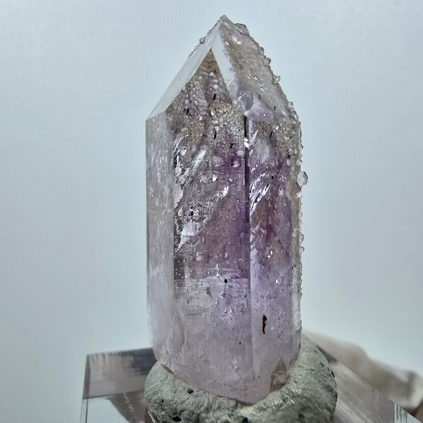 Phantom Amethyst with Analcim Tip Streep Mine, Goboboseb, Namibia 37*17*13mm