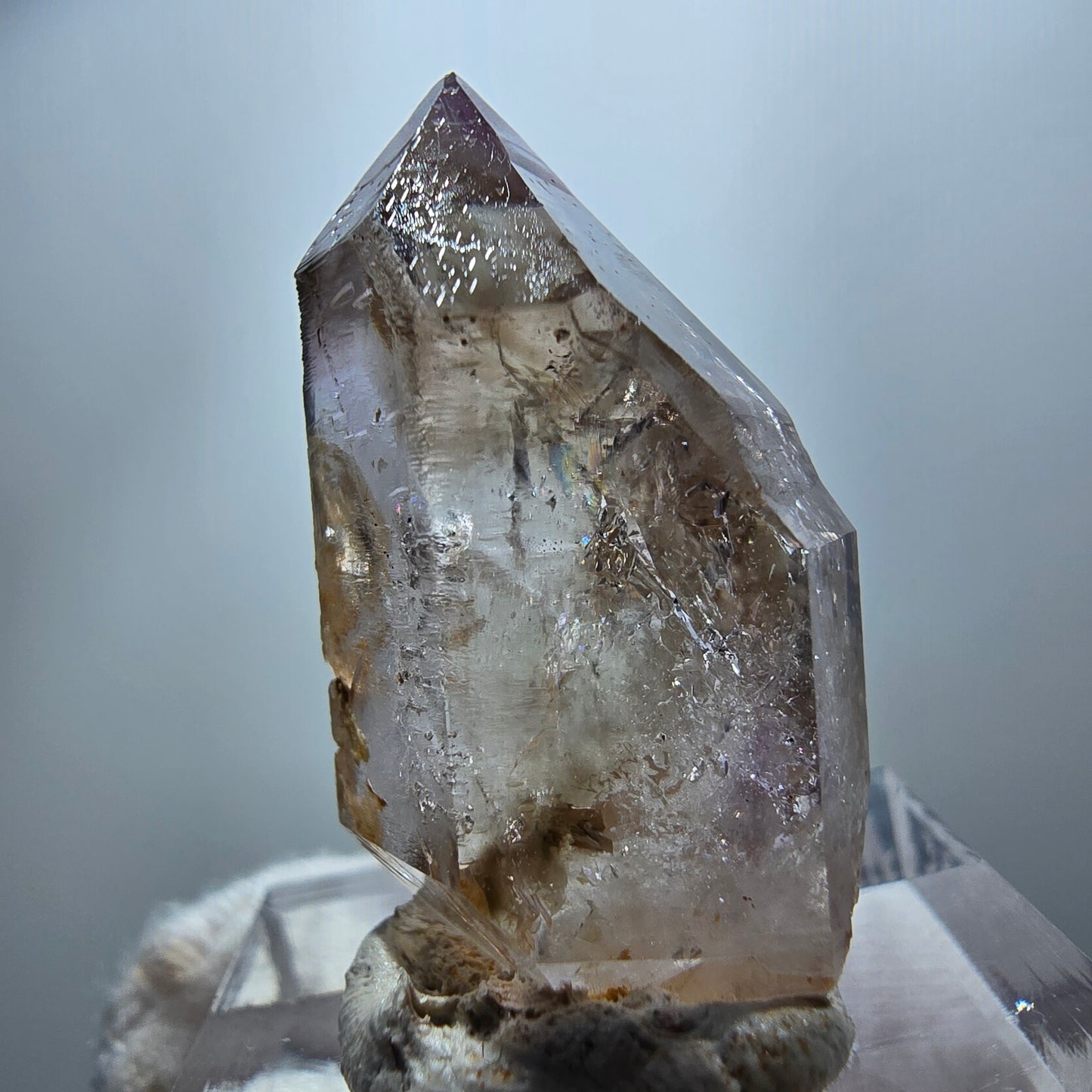 Phantom Amethyst, Rauchquarz Zepter Kristall Goboboseb, Namibia 31*17*16mm