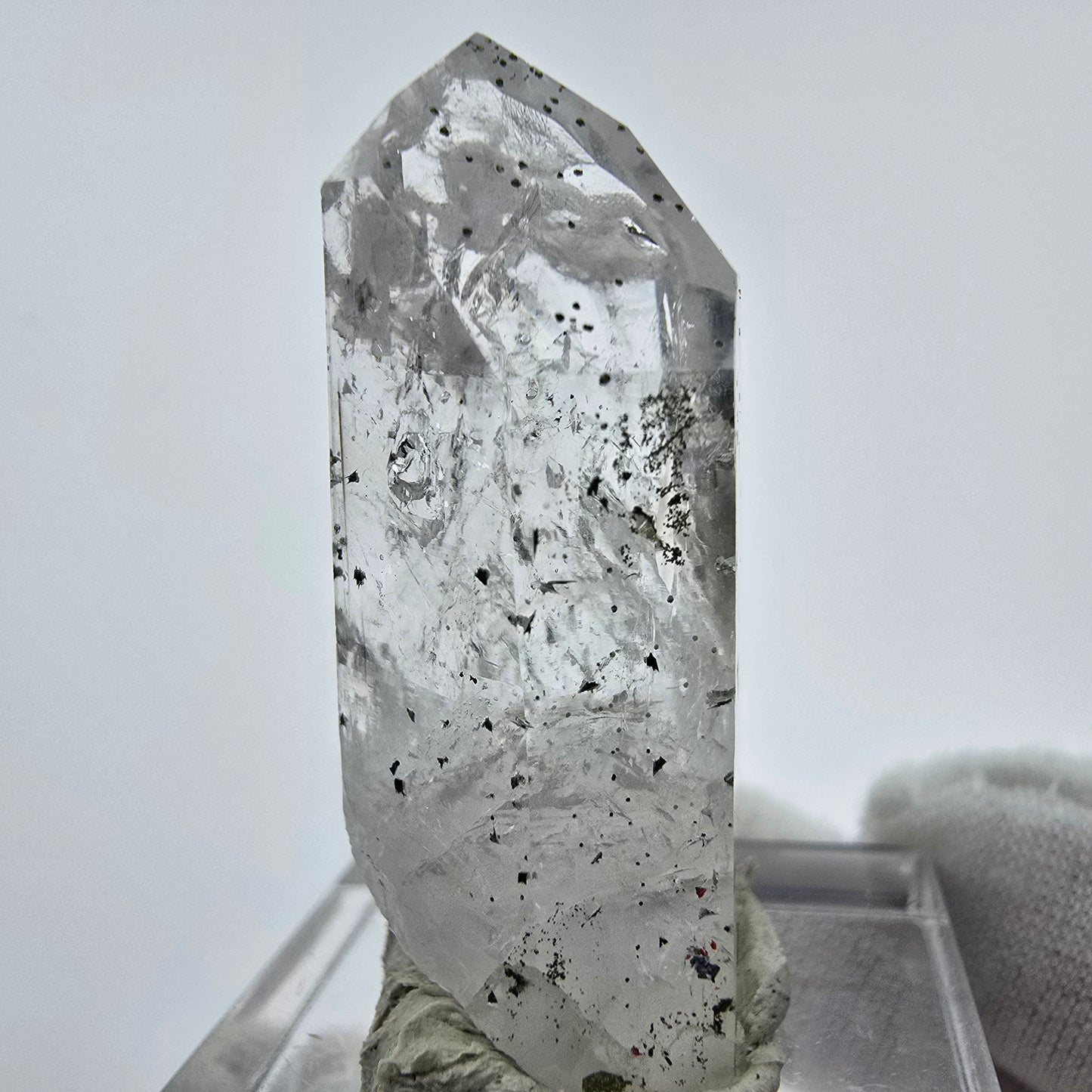 Enhydro Phantom Hämatit Quarz Kristall Streep Mine Goboboseb, Namibia 35*16*15mm