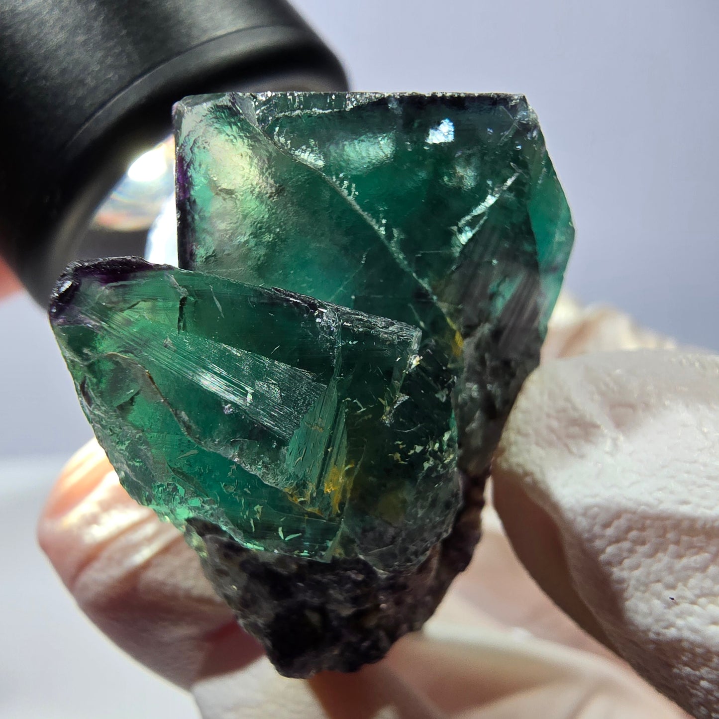 Spécimen de cube de fluorite fantôme, parqueté vert violet Okorusu, Namibie 45*33*24 mm