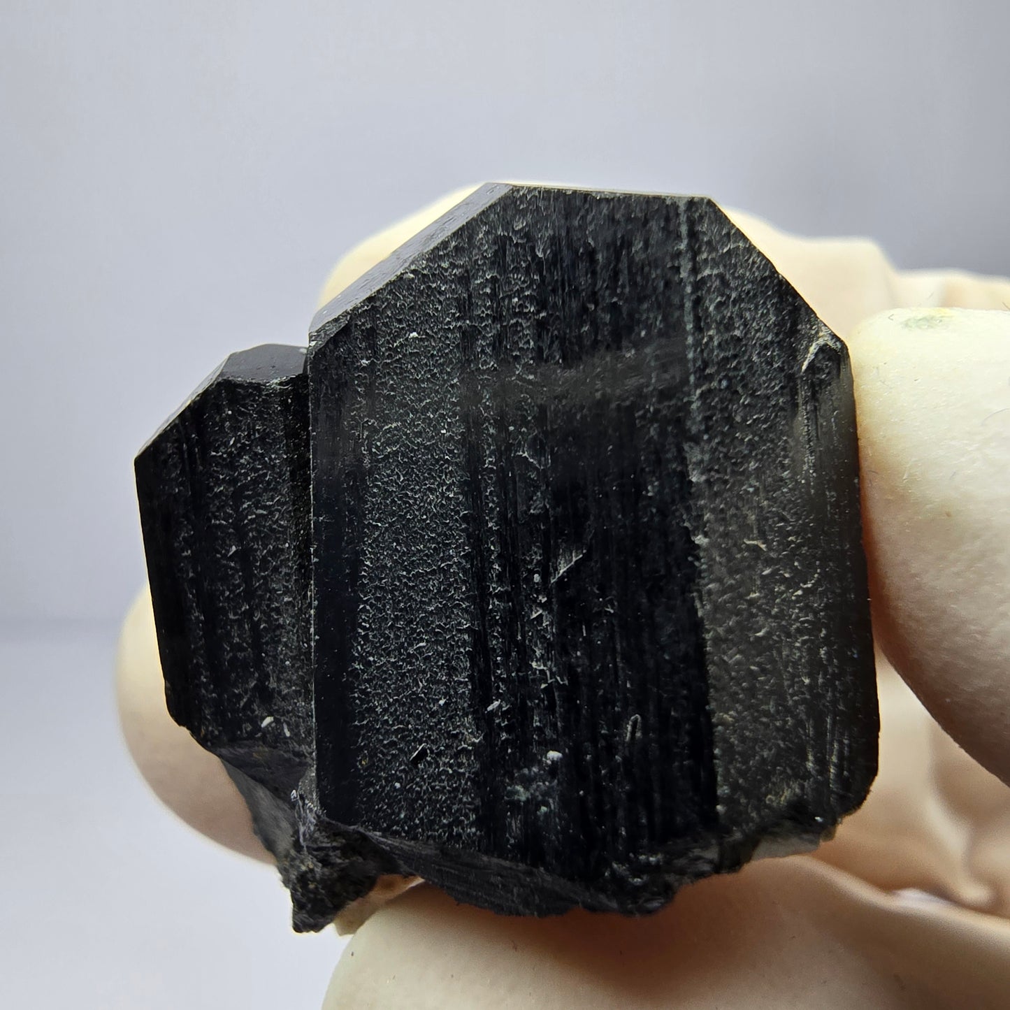 Symmetrische Schörl Turmalin Stufe Erongo, Namibia 26*21*13mm Mineraliensammlung