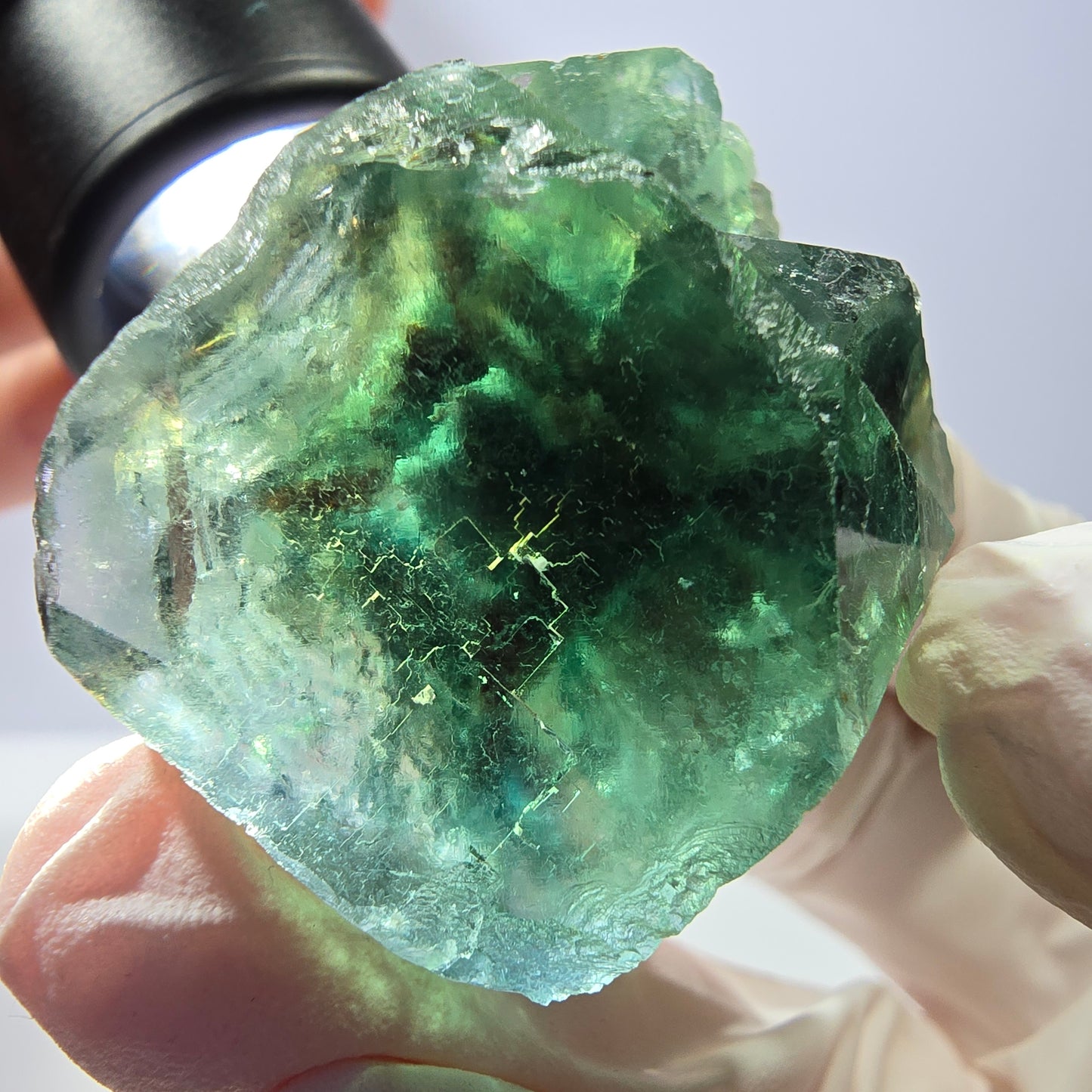 Spécimen de cube de fluorite fantôme transparente, vert parqueté, Okorusu, Namibie, 42 x 32 x 27 mm