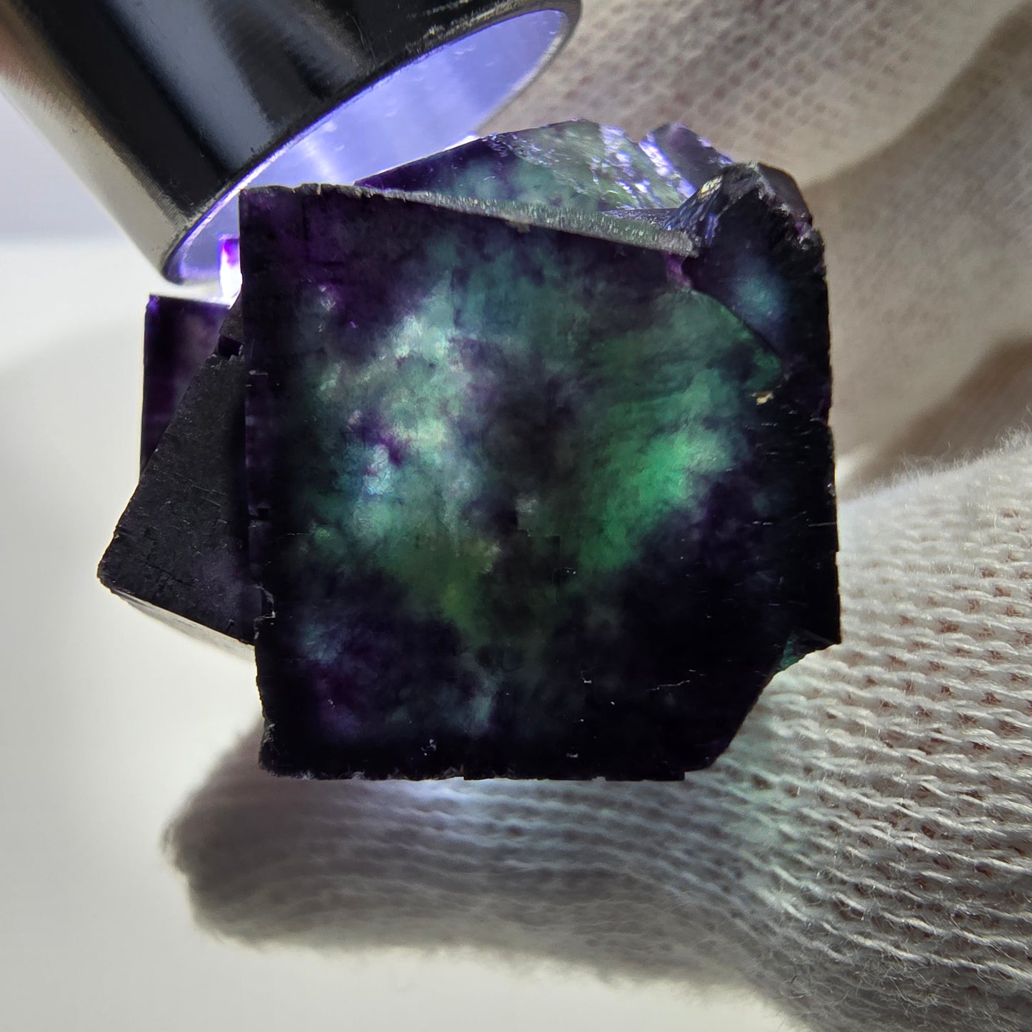 Rare spécimen de cube de fluorite fantôme, vert-violet zonal, Okorusu, Namibie, 34 x 31 x 22 mm