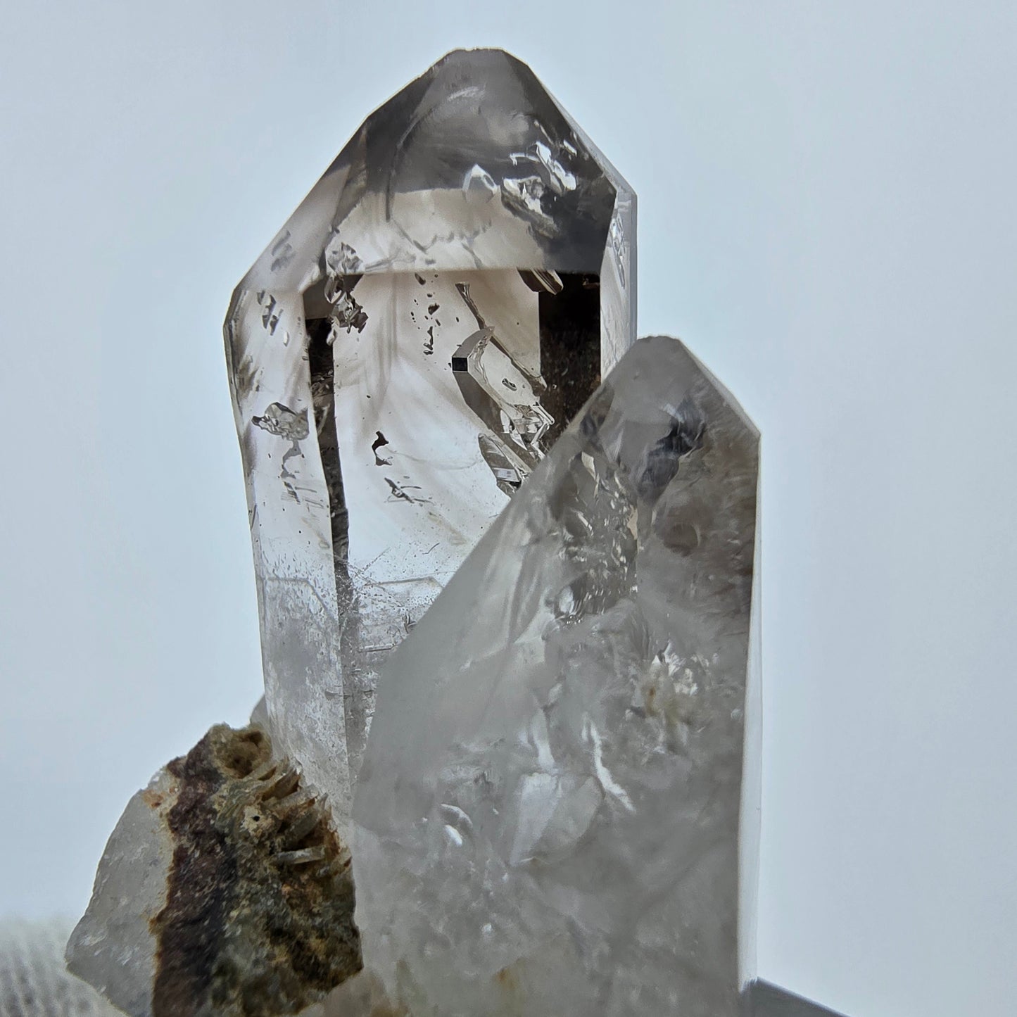 Klare Phantom Rauchquarz Zepter Stufe Goboboseb, Namibia 39*21*20mm