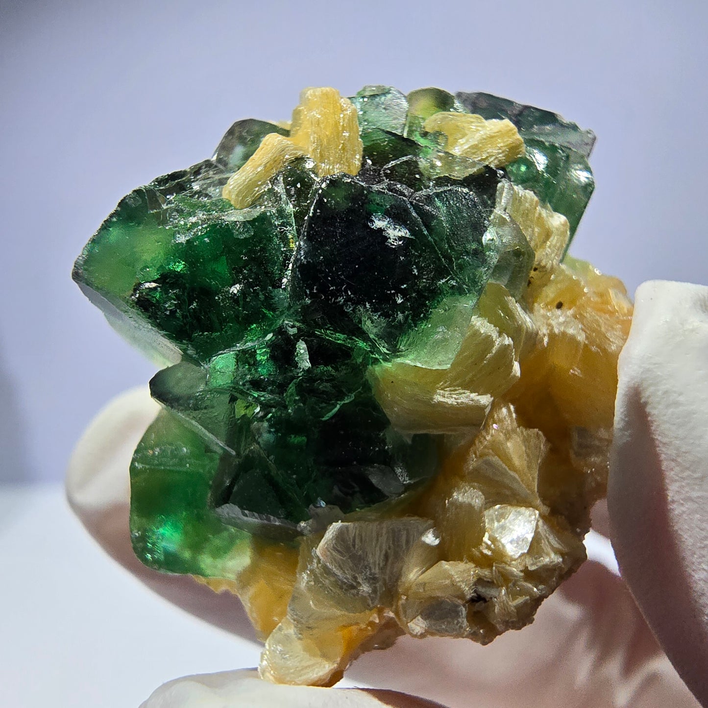 Cube de fluorite fantôme, spécimen de muscovite, Erongo, Namibie, 34 x 30 x 28 mm