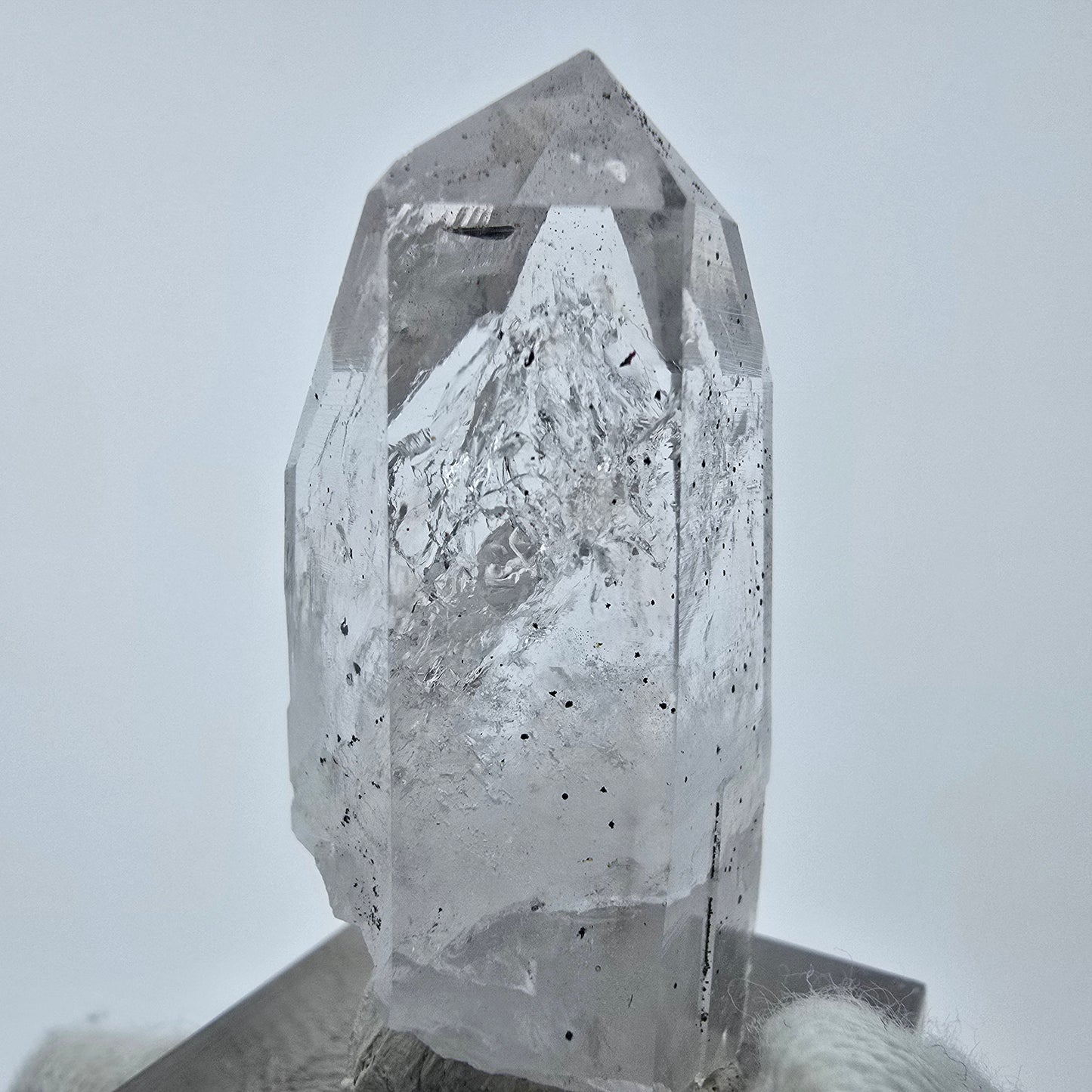 Klarer Phantom Hämatit Quarz Kristall Streep Mine, Goboboseb, Namibia 43*18*20mm