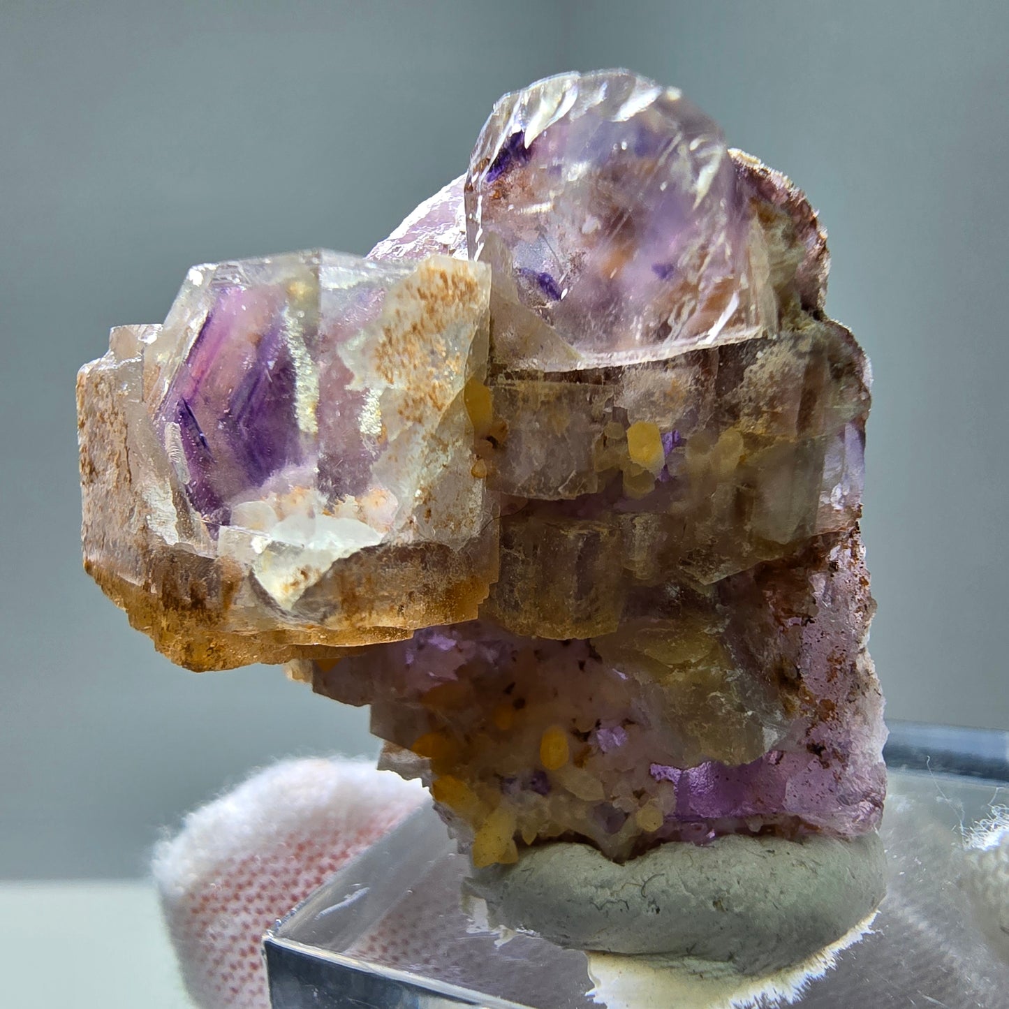 Seltene UV Phantom Fluorit Würfel, Quarz Stufe Brandberg, Namibia 32*31*16mm
