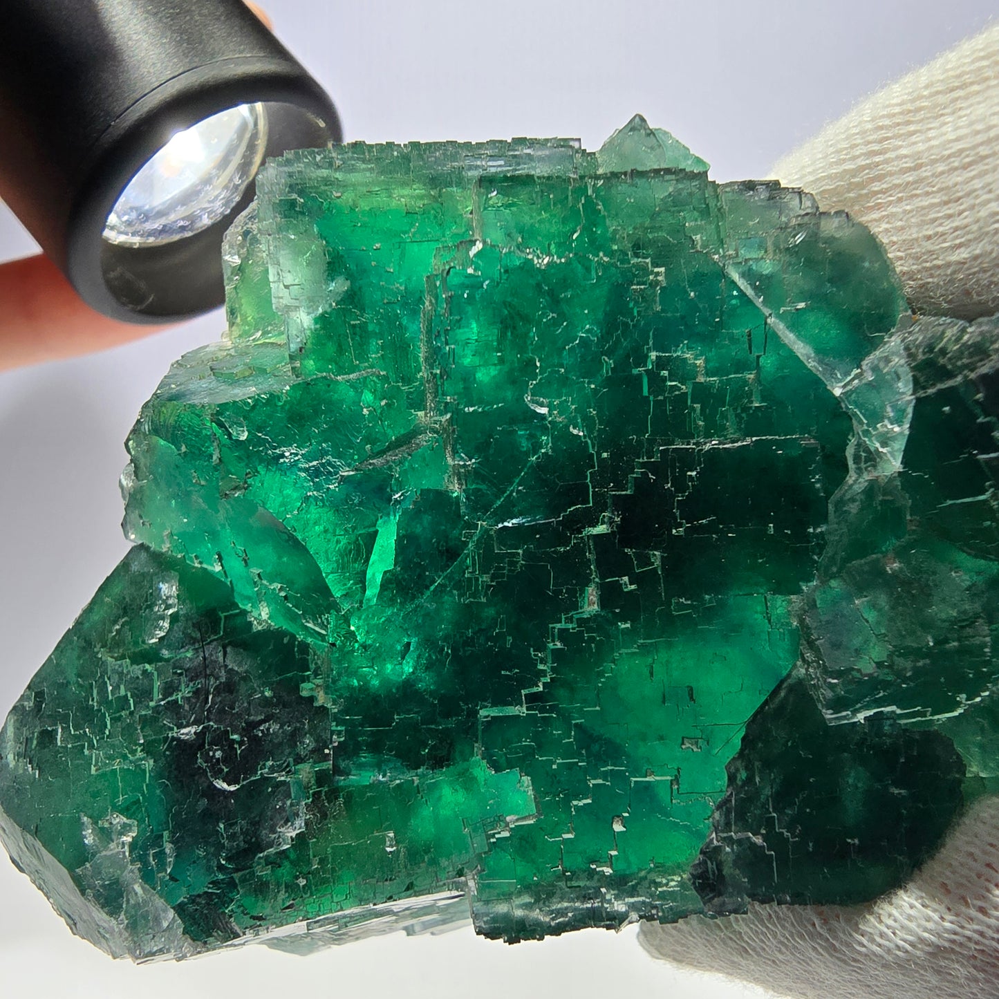 Grand cube de fluorite fantôme vert étagé Okorusu Namibie 94 x 58 x 46 mm
