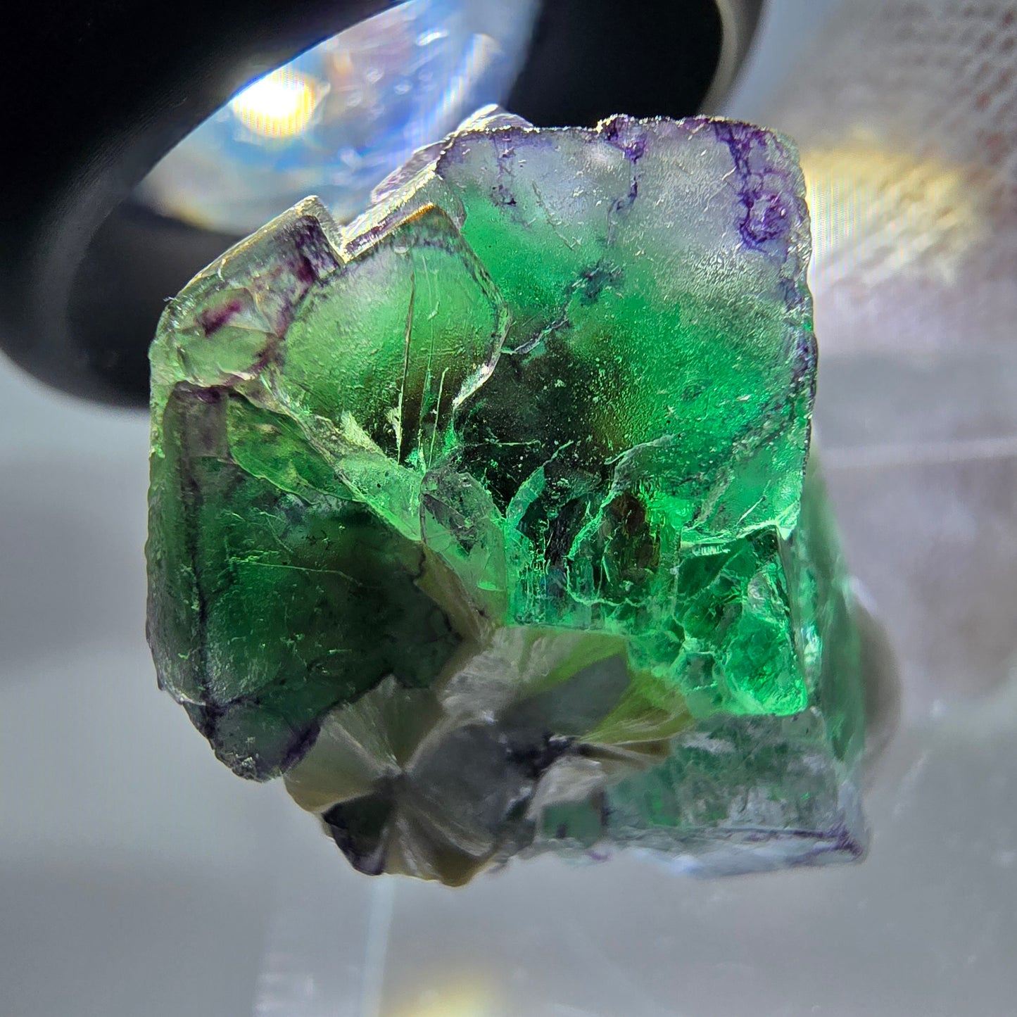 Cube de fluorite fantôme zonal, spécimen de muscovite, Erongo, Namibie, 22 x 20 x 15 mm