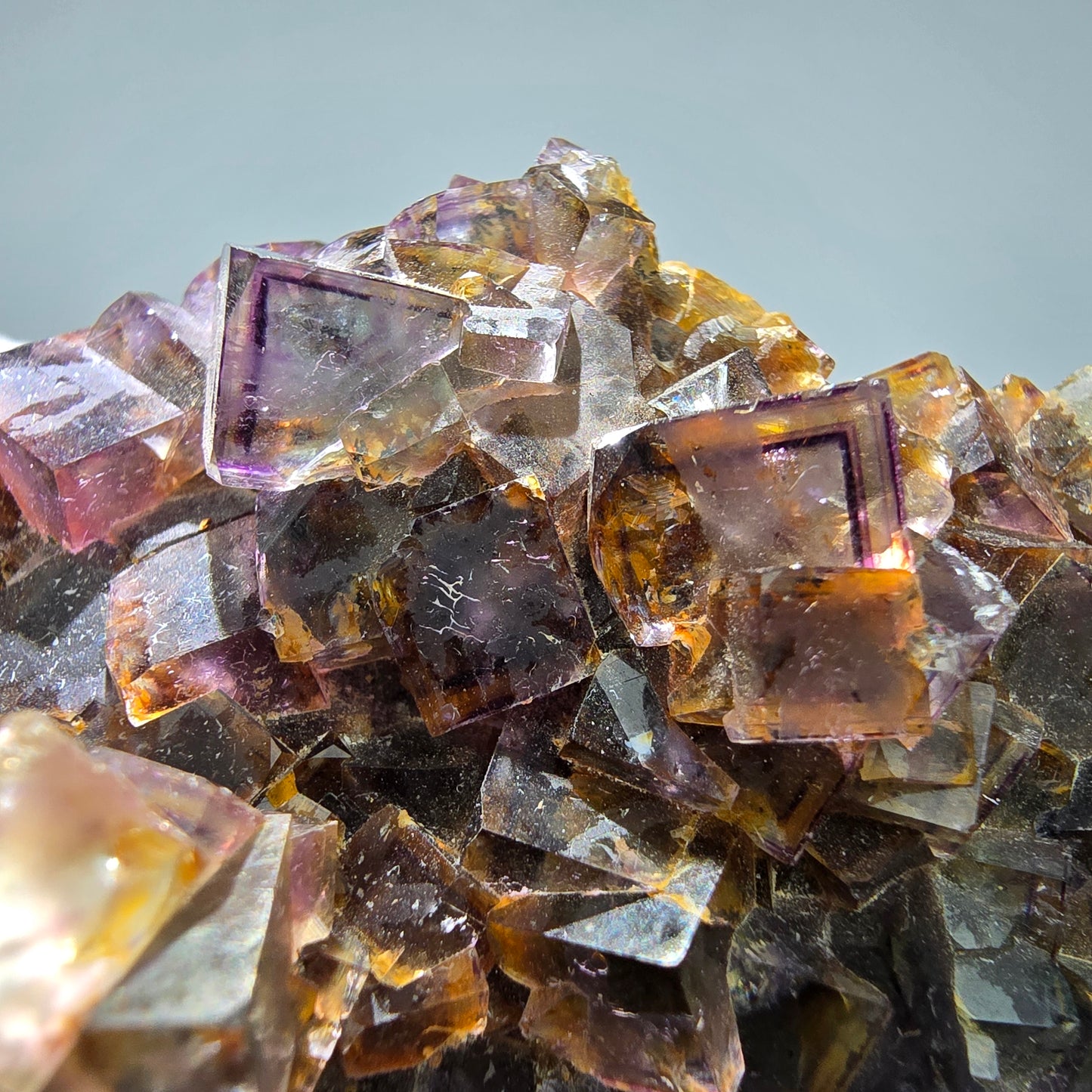 Bunte Phantom Fluorit Würfel Stufe grün lila gelb Okorusu, Namibia 104*77*37mm