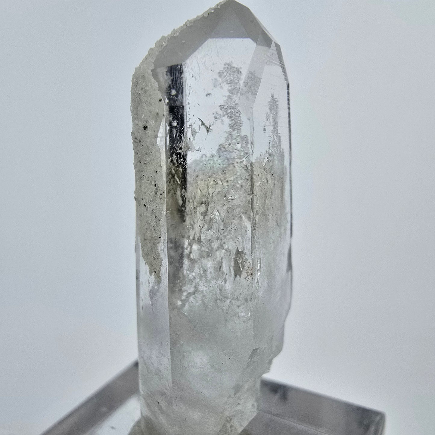 Enhydro Phantom DT Quarz mit UV Calcit, 3x Blase Goboboseb, Namibia 38*14*10mm