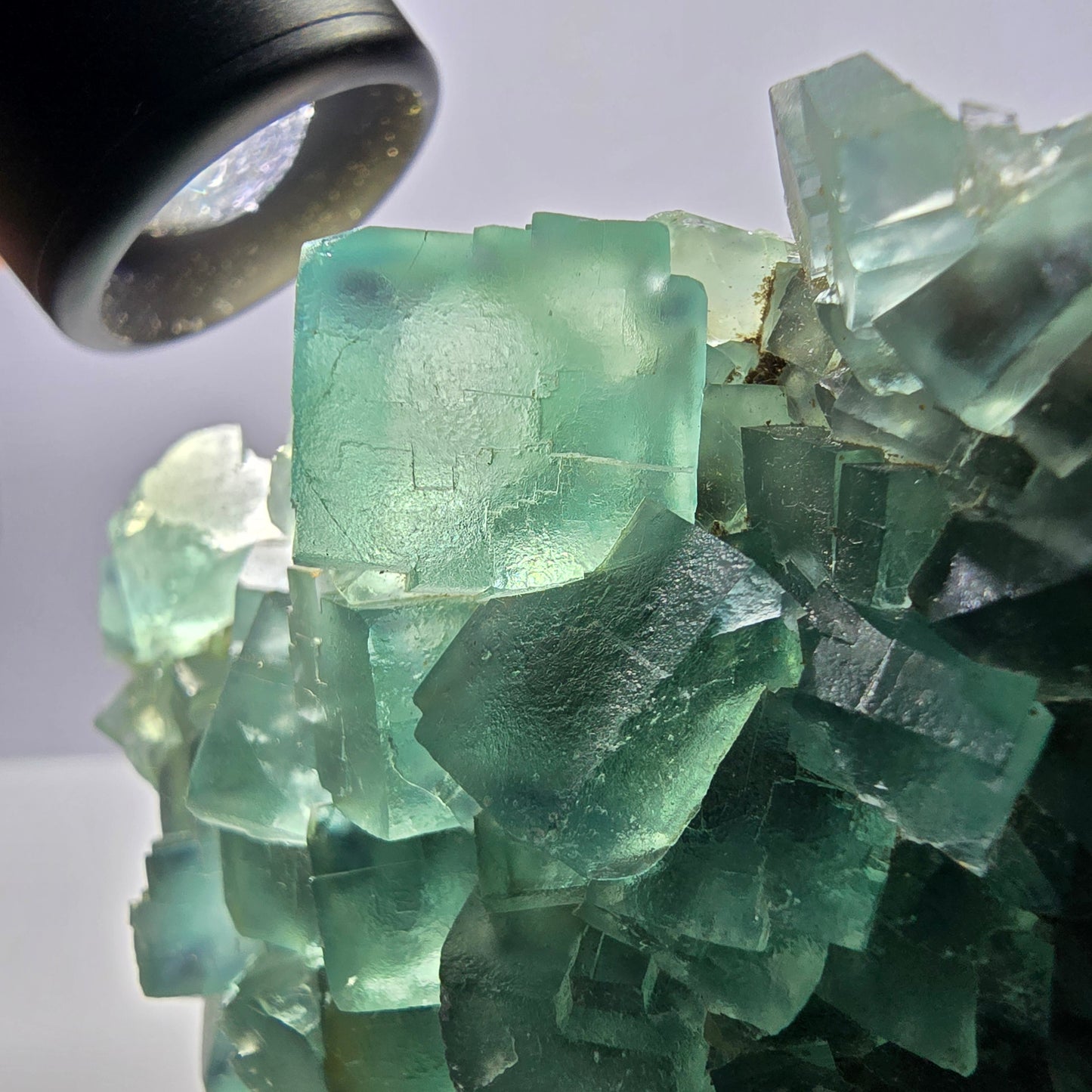 Grand spécimen de cube de fluorite fantôme, parqueté vert, Okorusu, Namibie, 104 x 82 x 43 mm