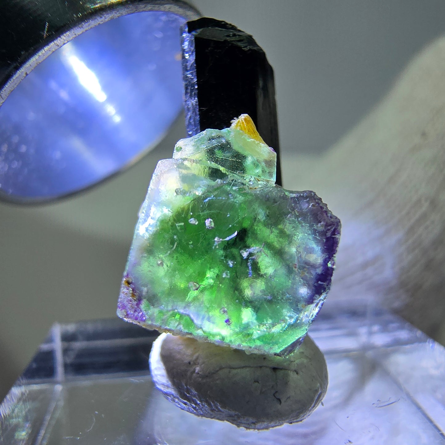 Phantom Fluorit Würfel Muskovit Schörl Turmalin Stufe Erongo, Namibia 19*11*10mm