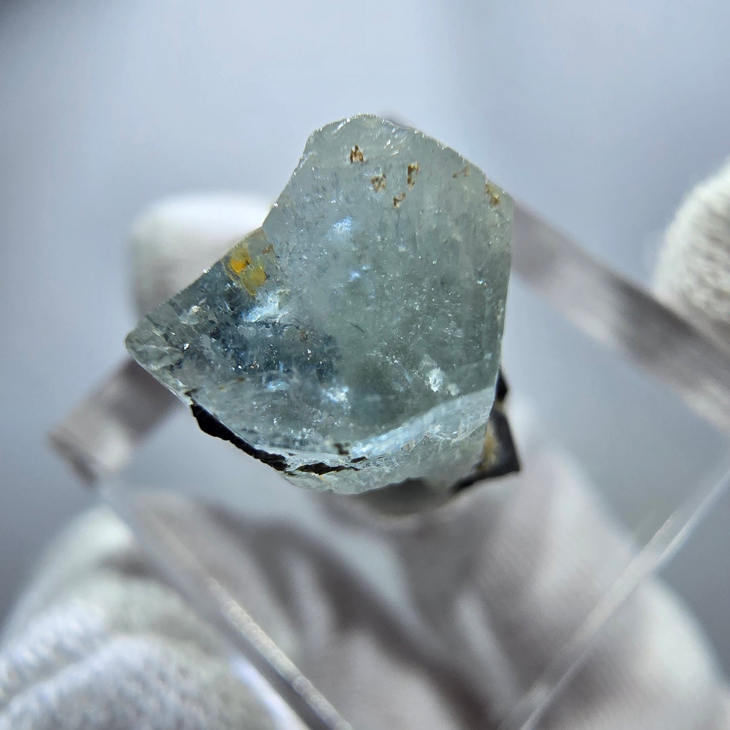 Seltener Aquamarin X mit Schörl Turmalin Erongo, Namibia 22*14*9mm