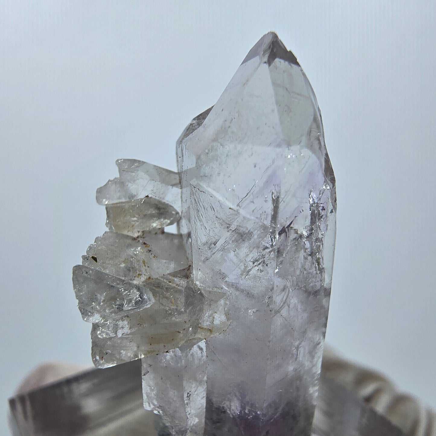 Pointe d'améthyste fantôme de Goboboseb, Namibie, 33 x 17 x 11 mm