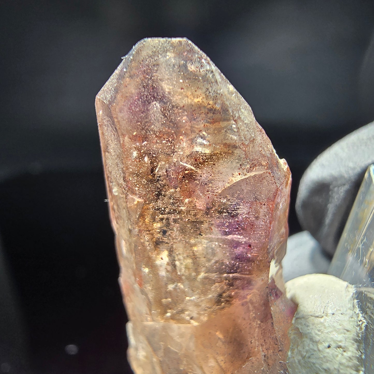 Phantom Amethyst Zepter Doppelender Spitzen Brandberg, Namibia 40*19*15mm