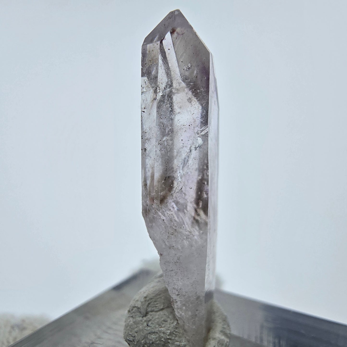 Enhydro Phantom Amethyst, 1x Blase Streep Mine, Goboboseb, Namibia 31*10*5mm