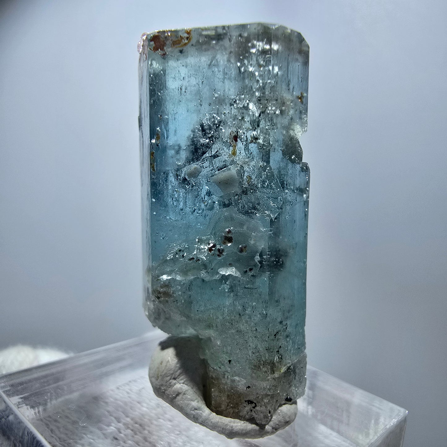 Seltener Aquamarin X mit Hyalit Erongo, Namibia 33*16*15mm
