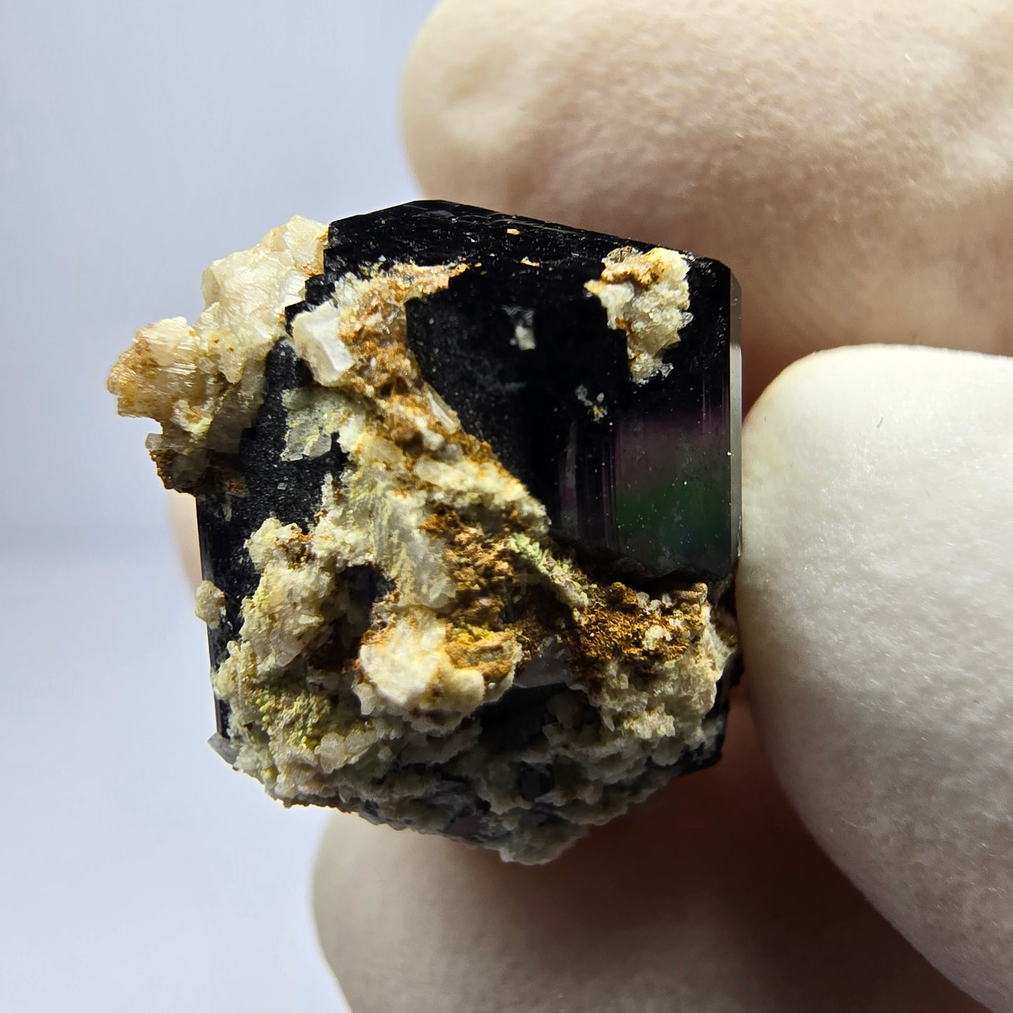 Symm. Schörl Turmalin Orthoklas Hyalit Stufe Erongo, Namibia 17*15*11mm Sammlung