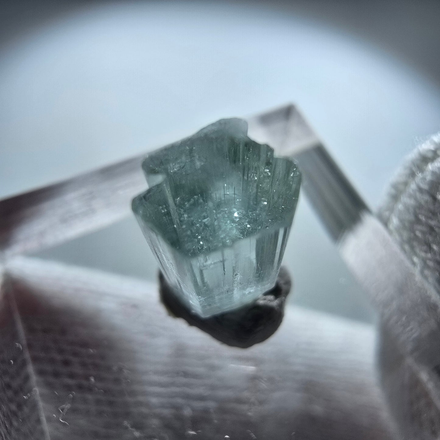 Klarer Aquamarin Kristall, blau Nagar, Pakistan 13*6*6mm
