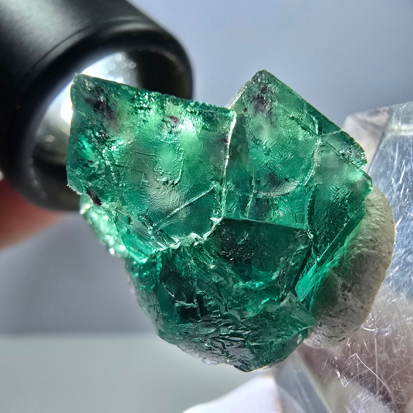 Rare spécimen de cube de fluorite, vert violet, Okorusu, Namibie, 28 x 21 x 21 mm