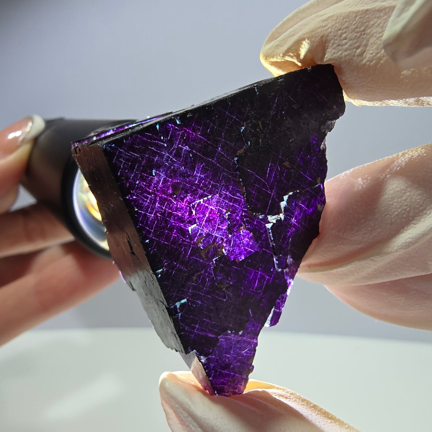 Spécimen de cube de fluorite fantôme vert violet zonal 11:11 Angel Pocket, Namibie 52*42*29mm