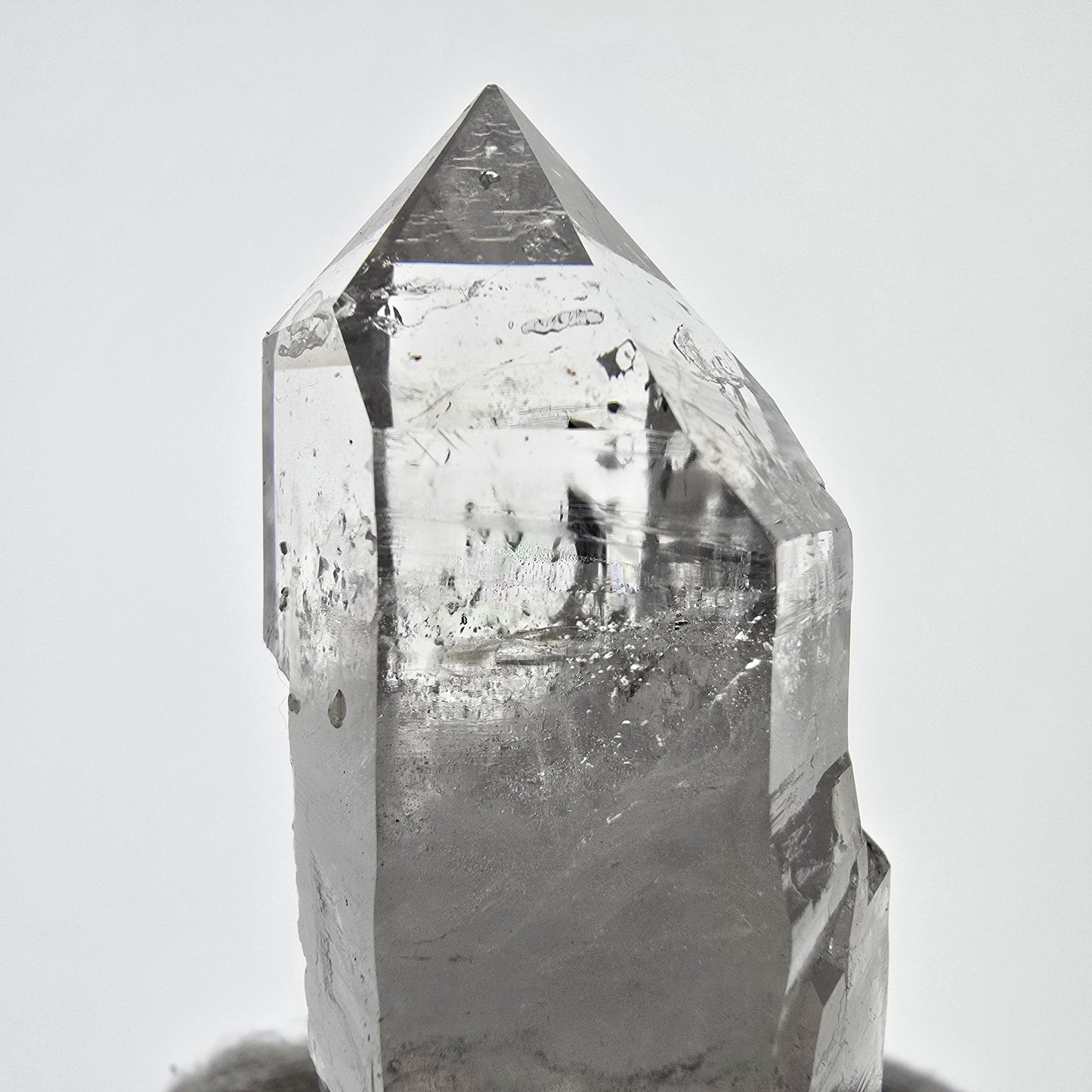Sceptre de poche Saint-Valentin en quartz fumé fantôme squelette, Namibie 68 x 35 x 32 mm