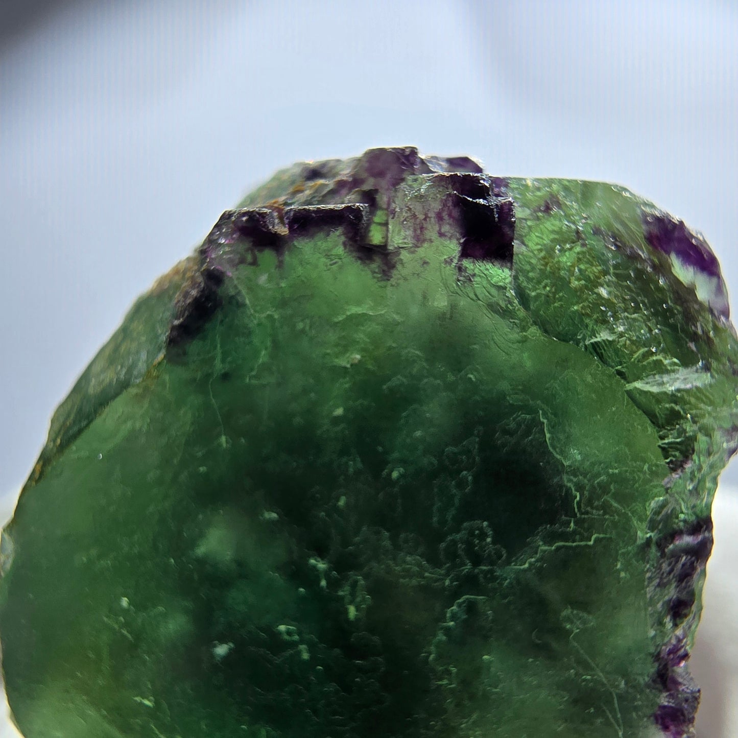 Rare cube de fluorite fantôme, vert violet zonal Okorusu, Namibie 38*35*30mm