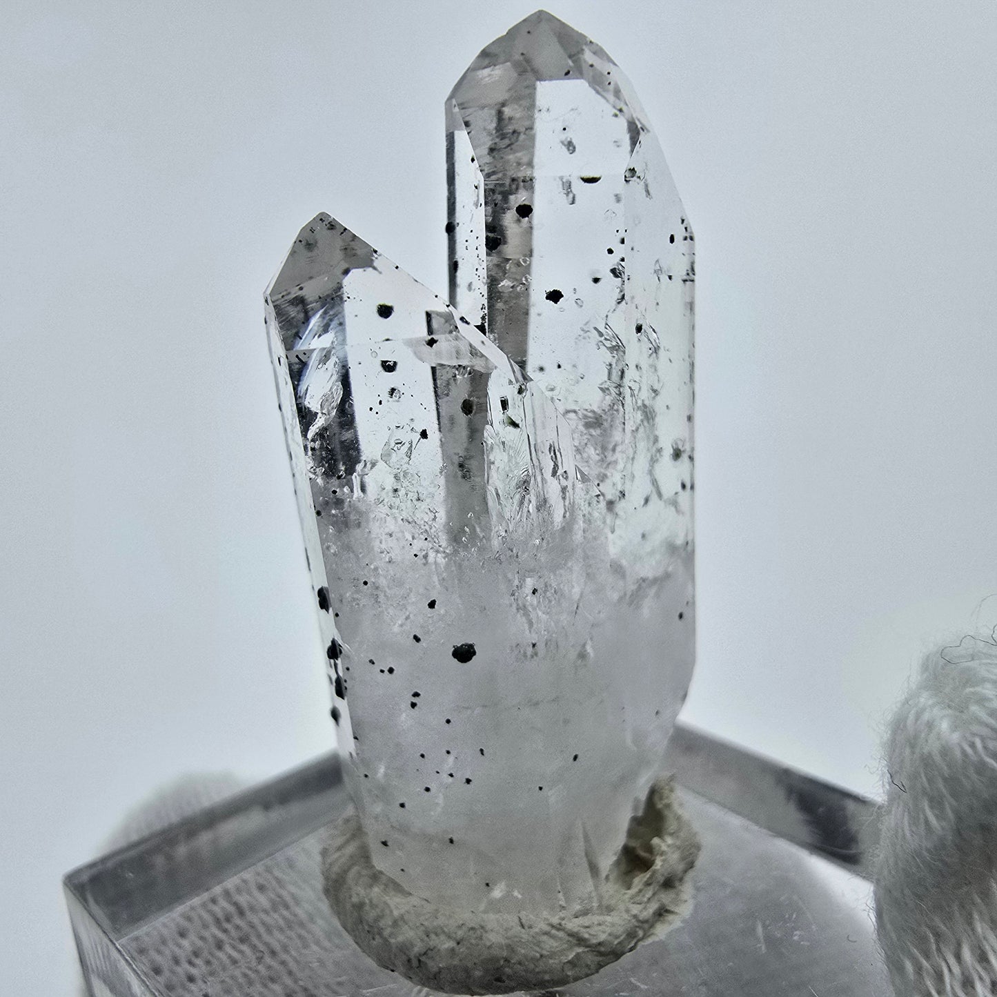 Klarer Phantom Hämatit Quarz Kristall Streep Mine, Goboboseb, Namibia 34*15*11mm