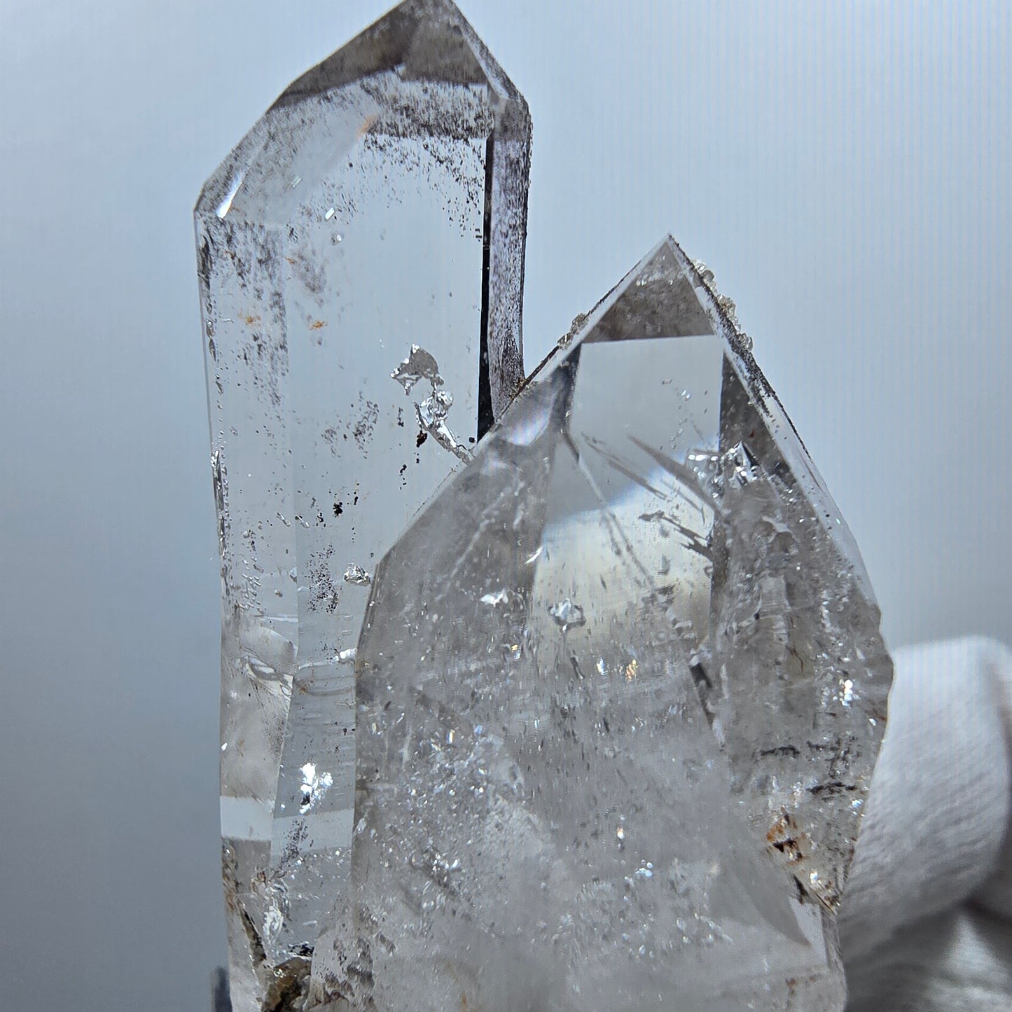 Enhydro Phantom Smoky Quartz Twin, Analcim Valentine Pocket Goboboseb Namibia 57*27*22mm