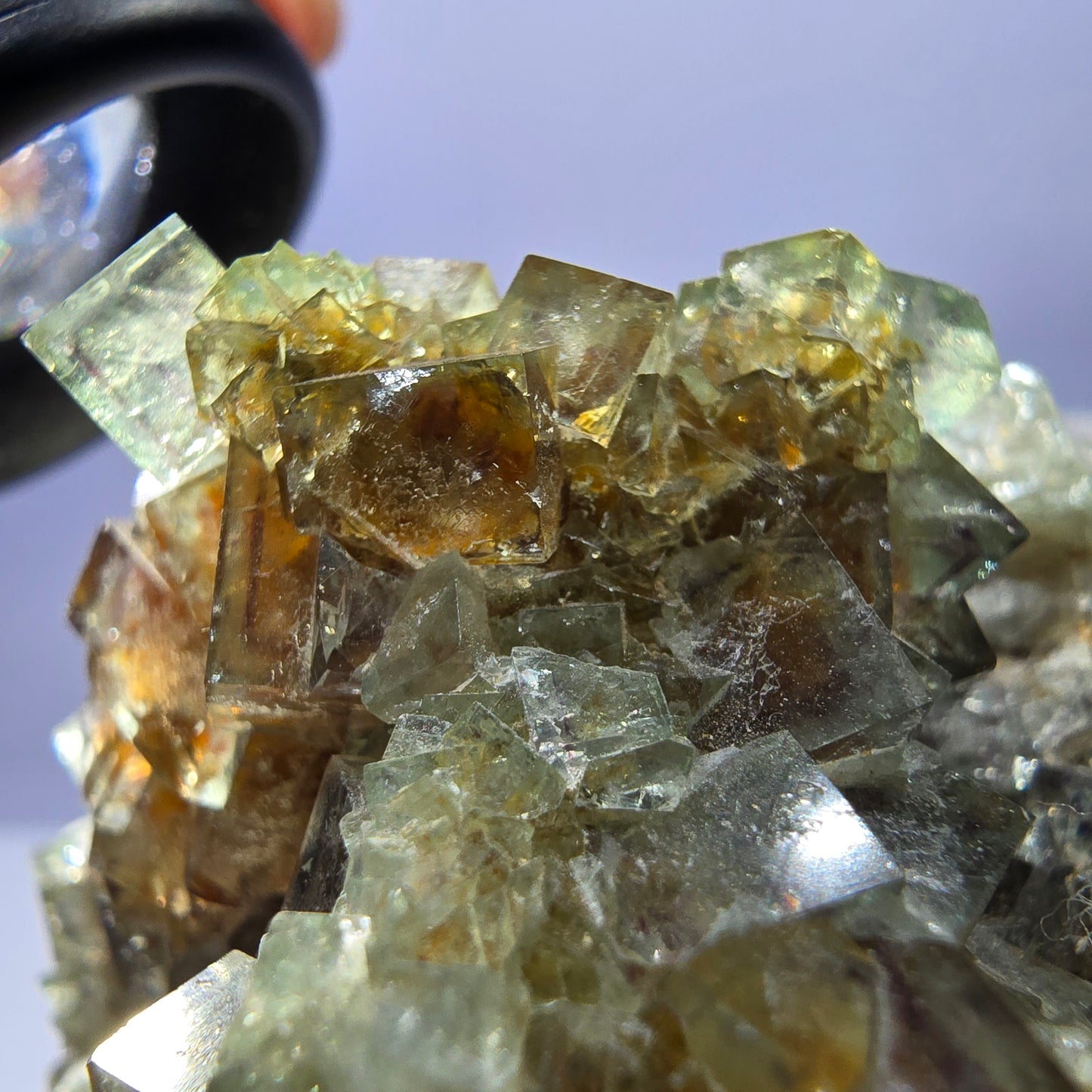 Rare spécimen de cube de fluorite fantôme, vert violet jaune Okorusu Namibie 64*62*44mm