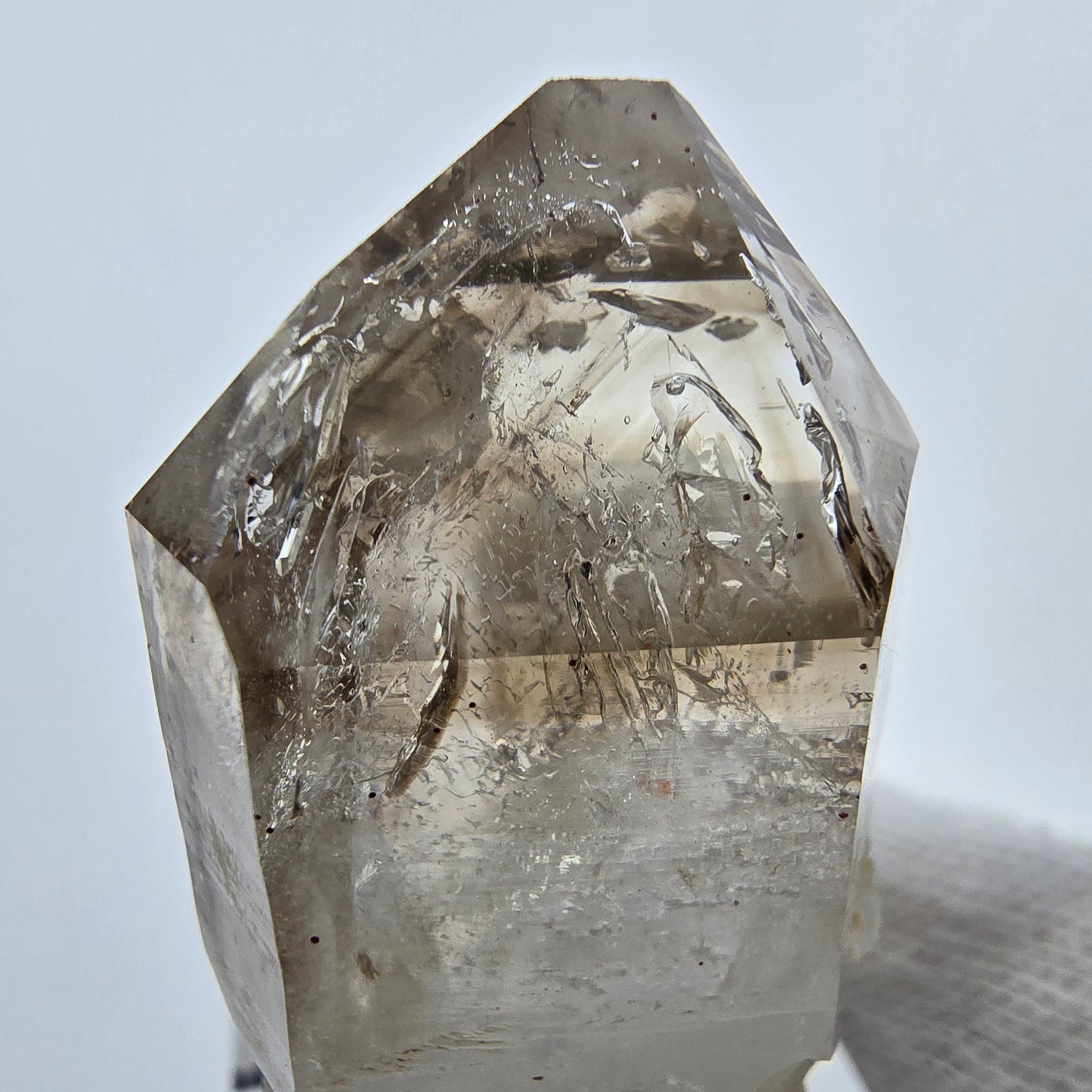 Enhydro Phantom Rauchquarz Spitze, 2x Blase Goboboseb, Namibia 44*24*15mm