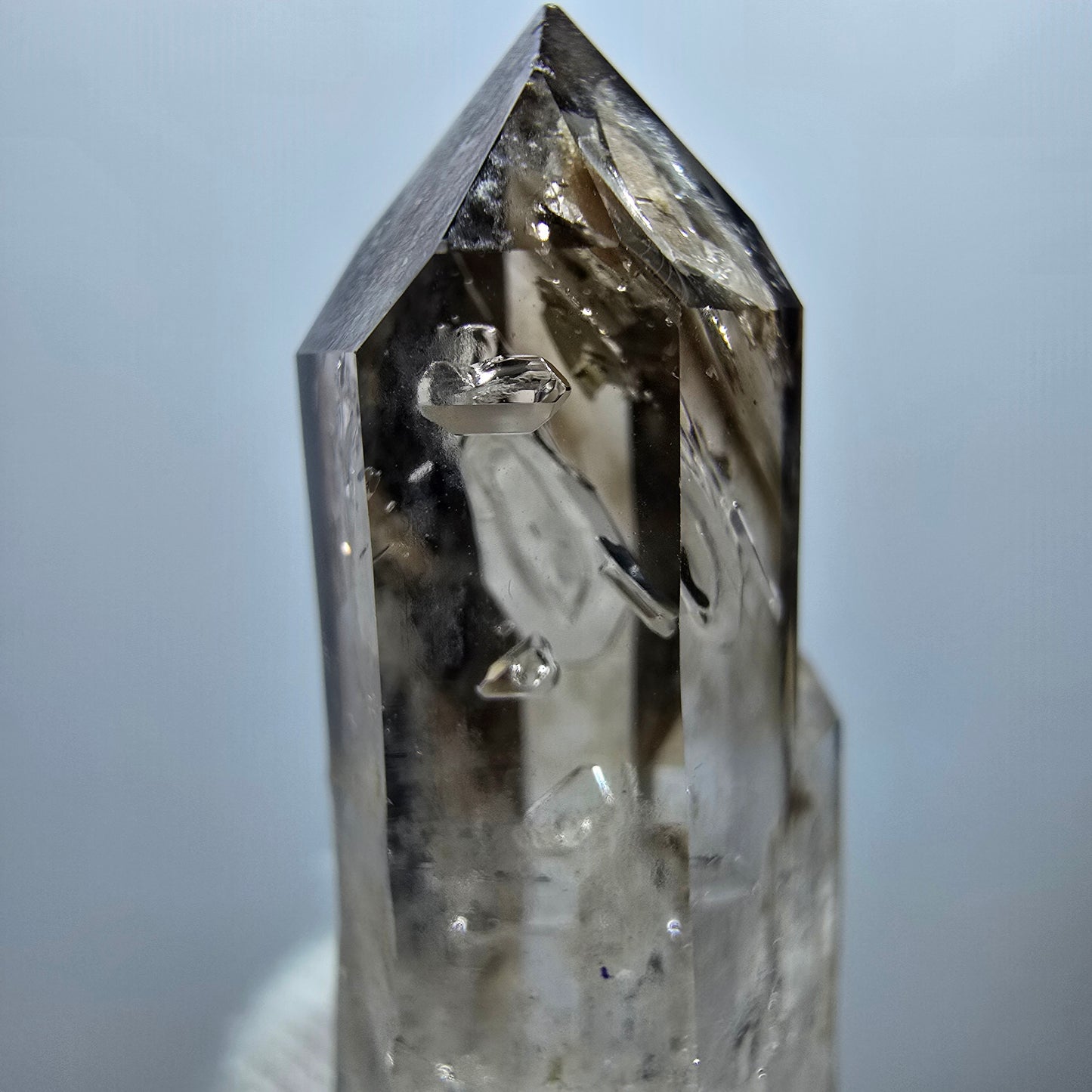Pointe de quartz fumé fantôme Enhydro, 1x Bubble Goboboseb, Namibie 40 x 15 x 10 mm