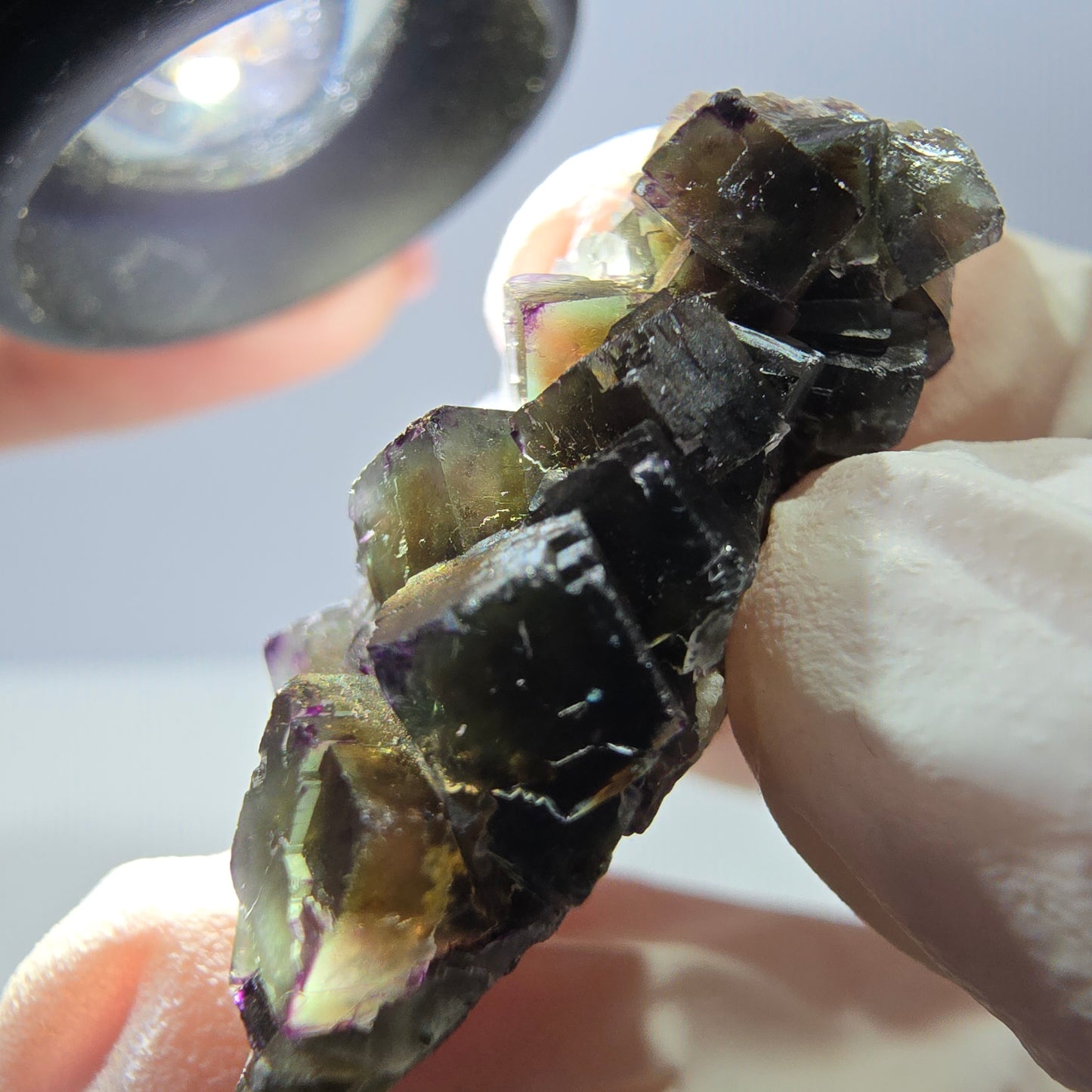 Rare cube de fluorite fantôme, spécimen de quartz vert violet Okorusu Namibie 29 x 26 x 12 mm