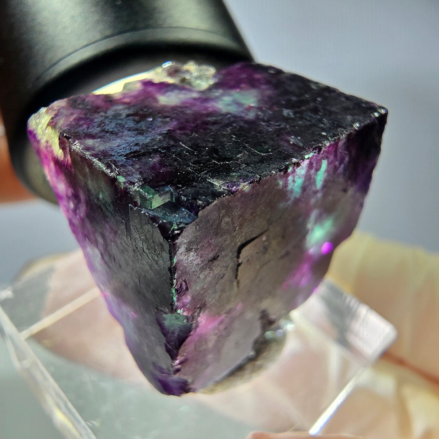 Rare cube de fluorite fantôme parqueté vert violet Okorusu Namibie 22*22*19mm