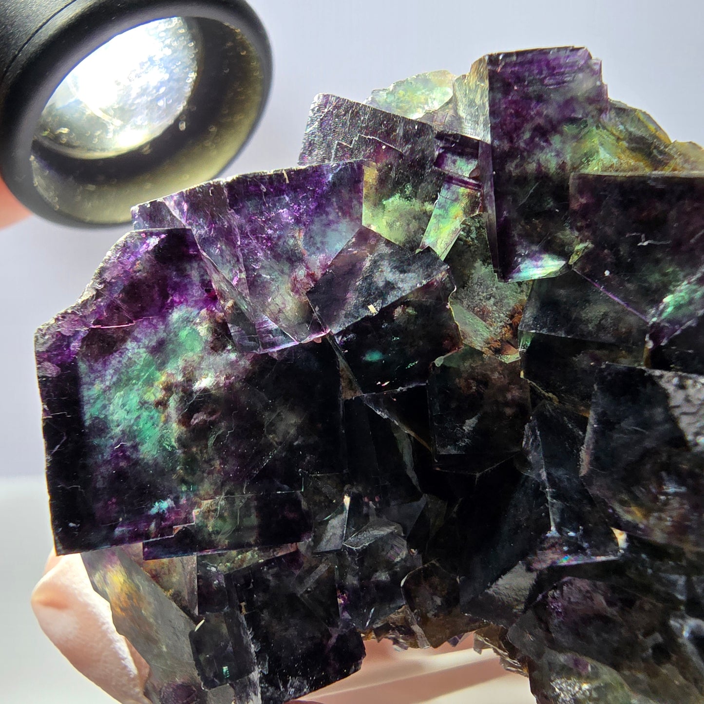 Spécimen de cube de fluorite fantôme, parqueté vert violet, Okorusu, Namibie 57*50*35 mm