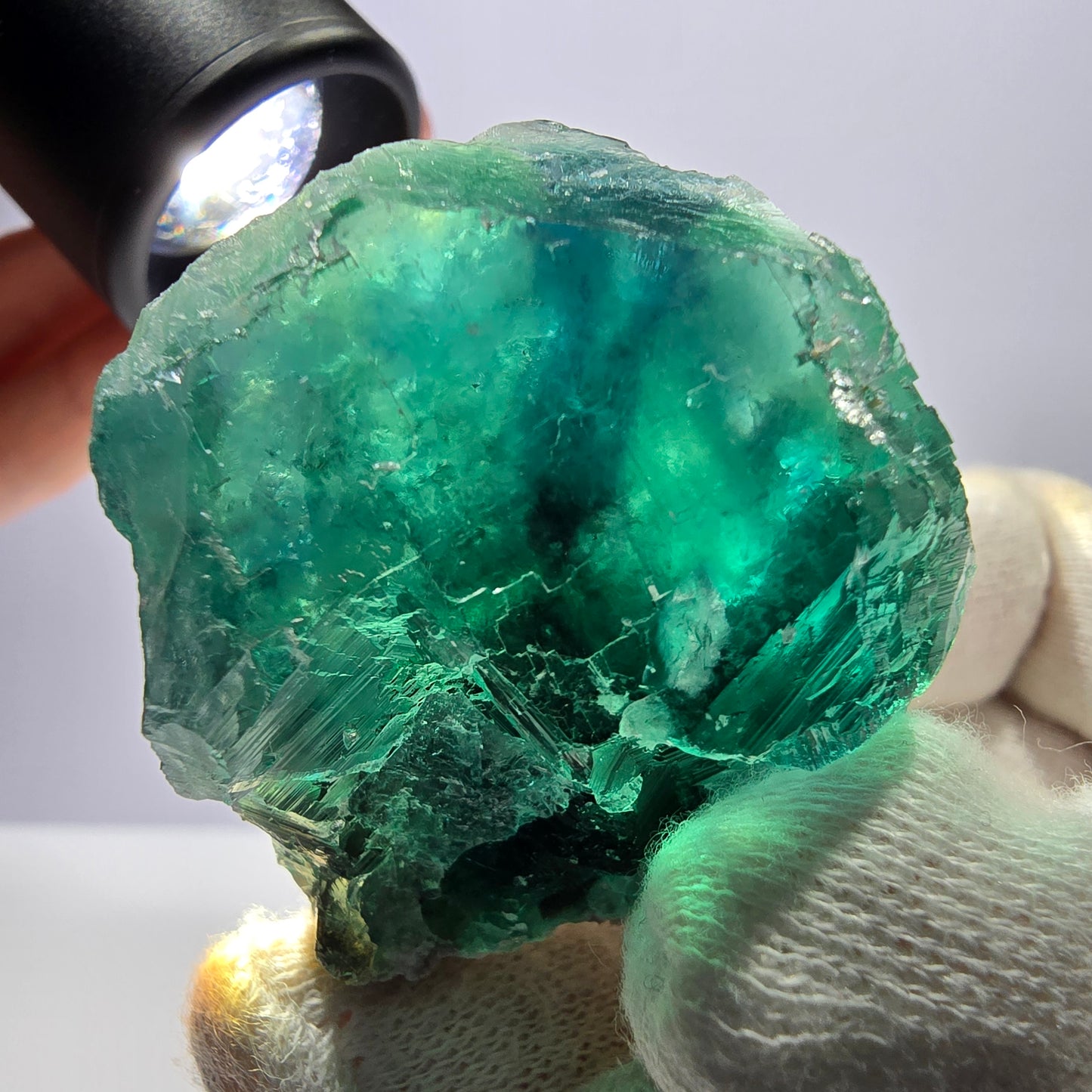 Rare spécimen de cube de fluorite fantôme, parqueté vert Okorusu, Namibie, 44 x 44 x 38 mm