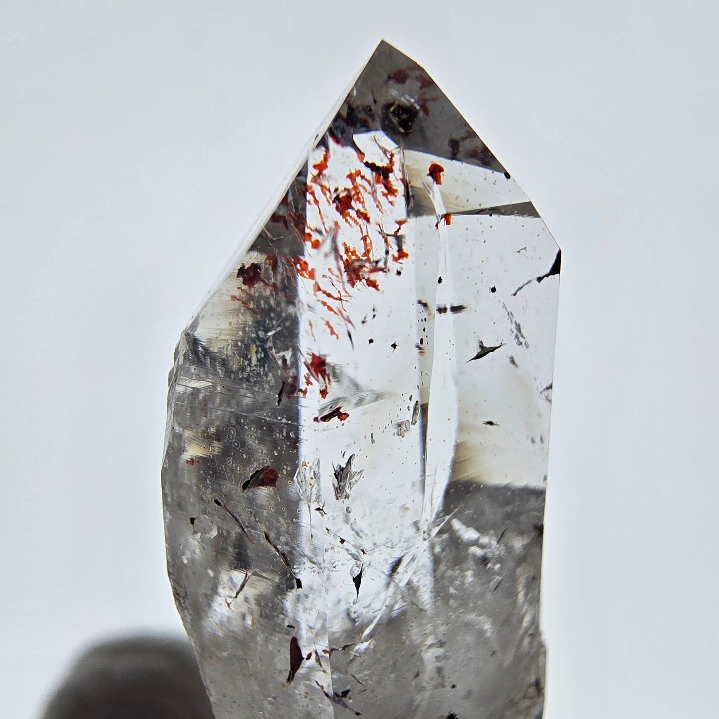 Quartz fumé Harlequin Phantom, mine Point Streep, Goboboseb, Namibie, 44 x 17 x 12 mm