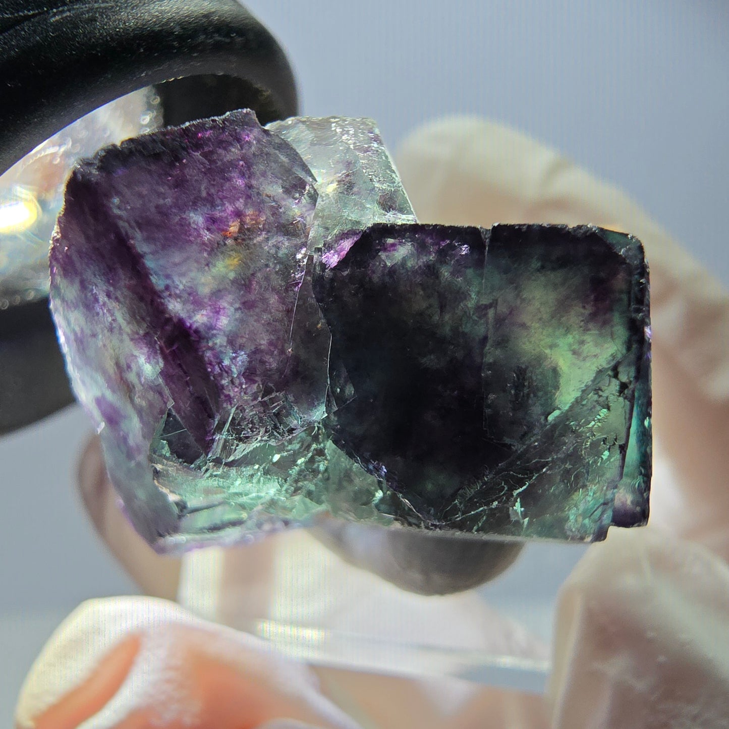 Spécimen rare de cube de fluorite, vert violet, Okorusu, Namibie, 27 x 25 x 17 mm